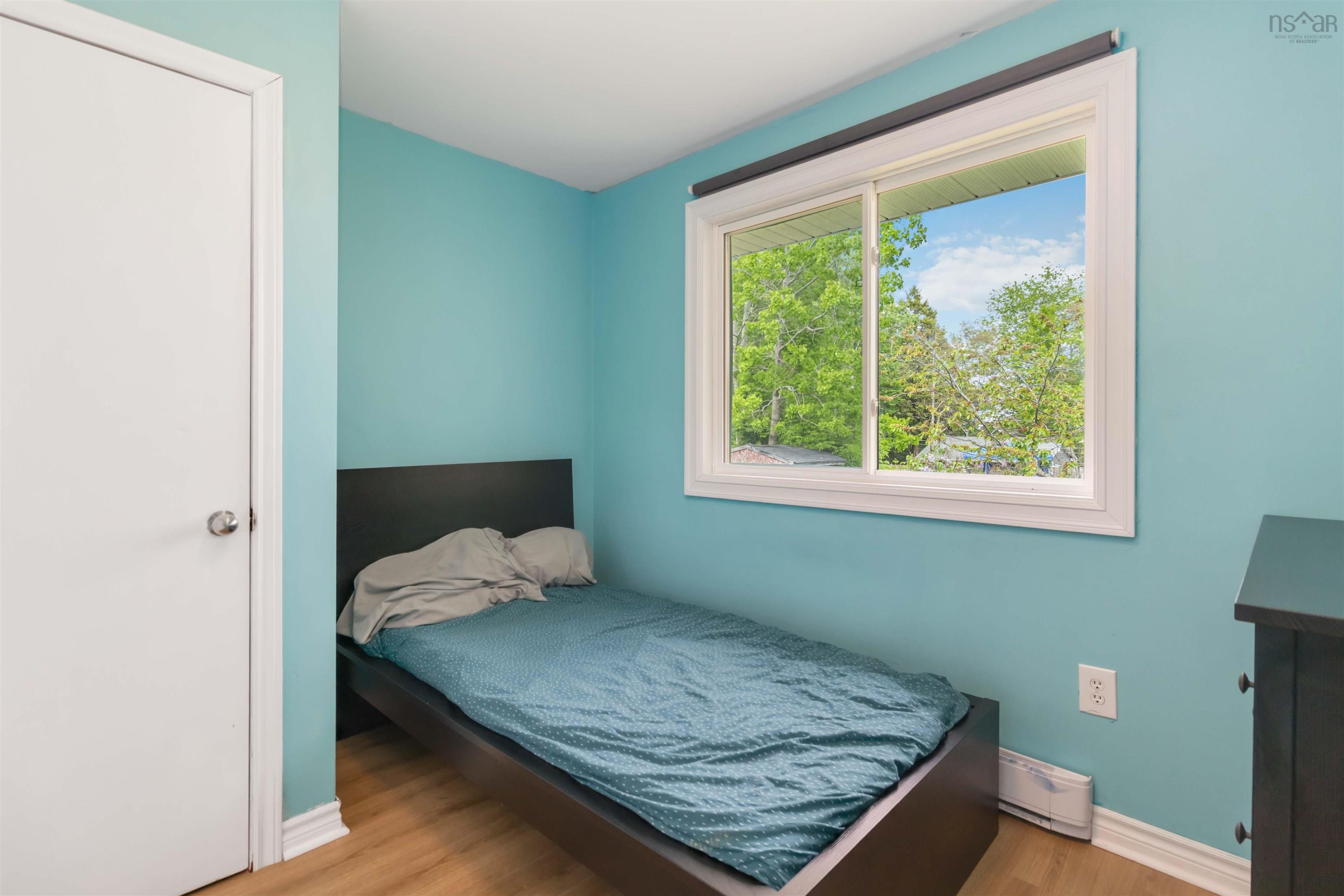 $499,900.00: 3 Saratoga Drive, Lower Sackville