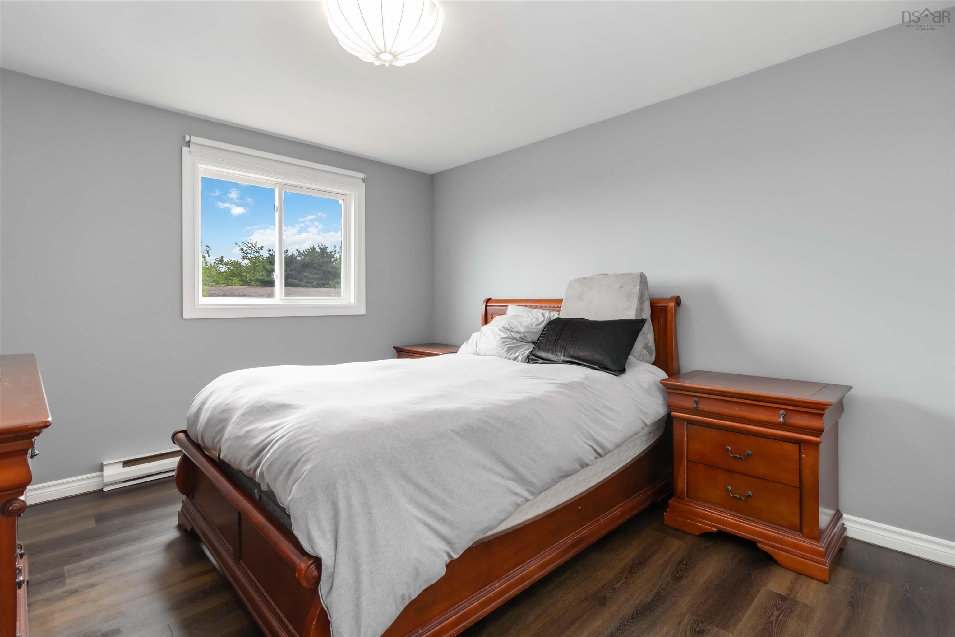 $499,900.00: 3 Saratoga Drive, Lower Sackville