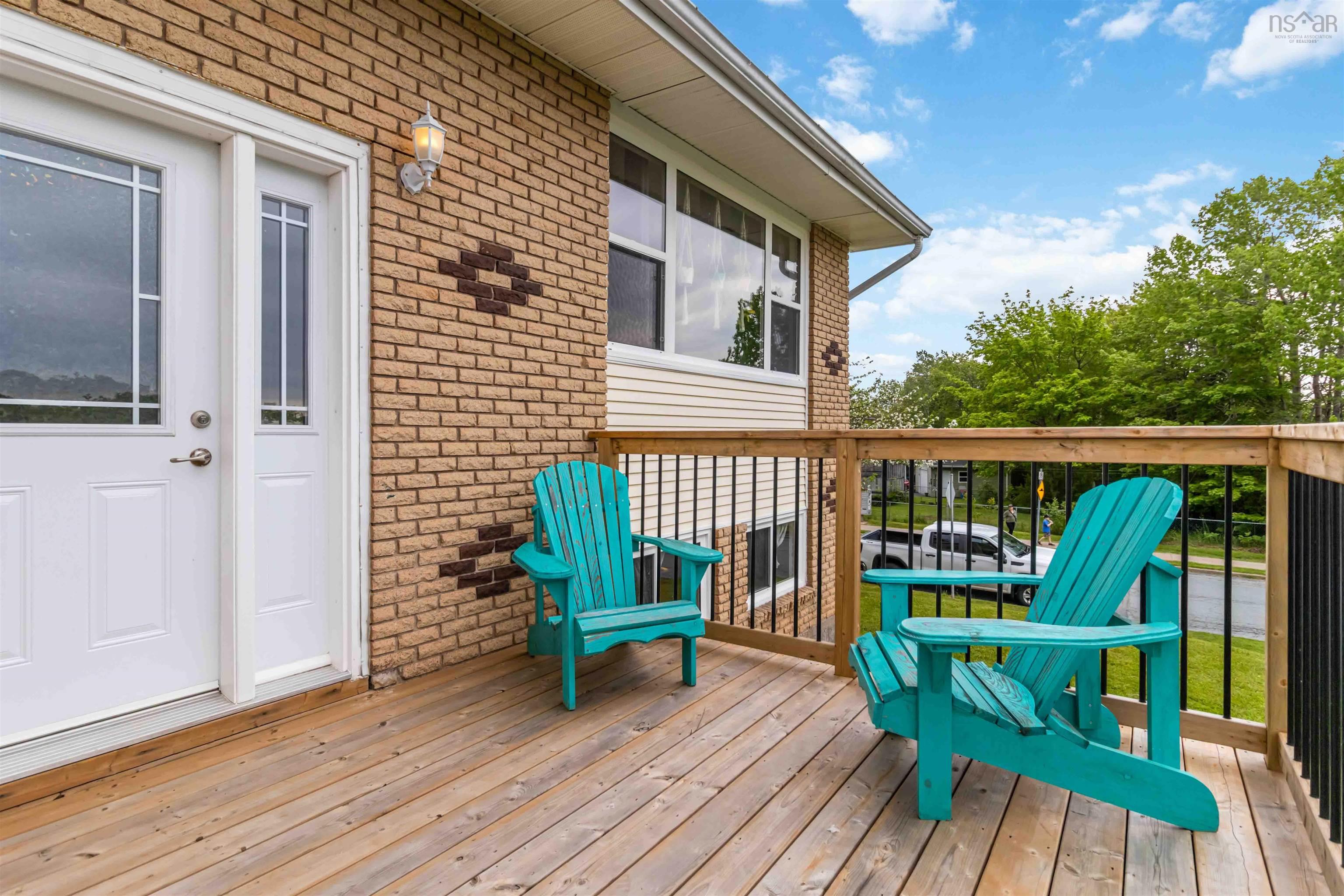 $499,900.00: 3 Saratoga Drive, Lower Sackville