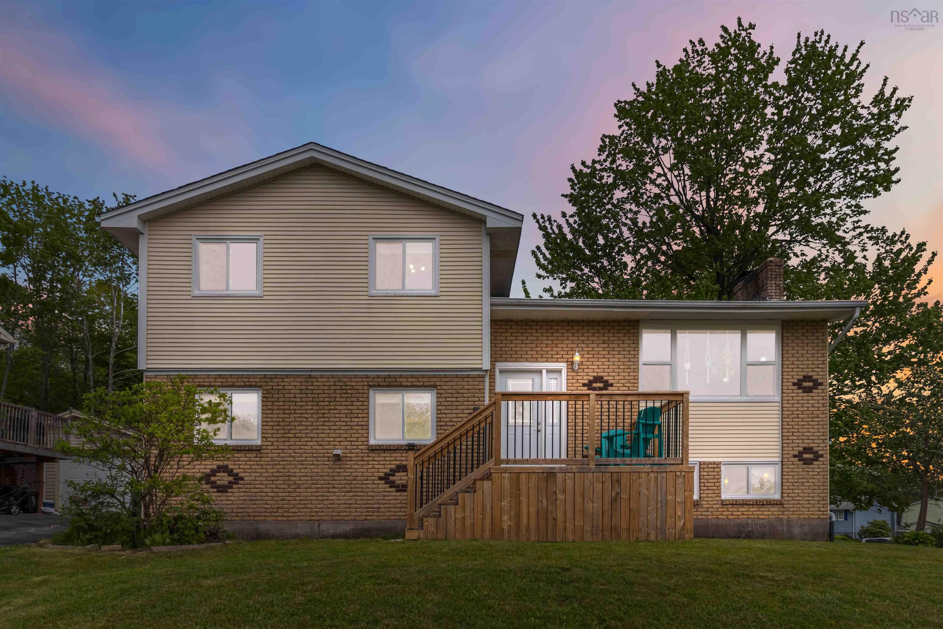 $499,900.00: 3 Saratoga Drive, Lower Sackville