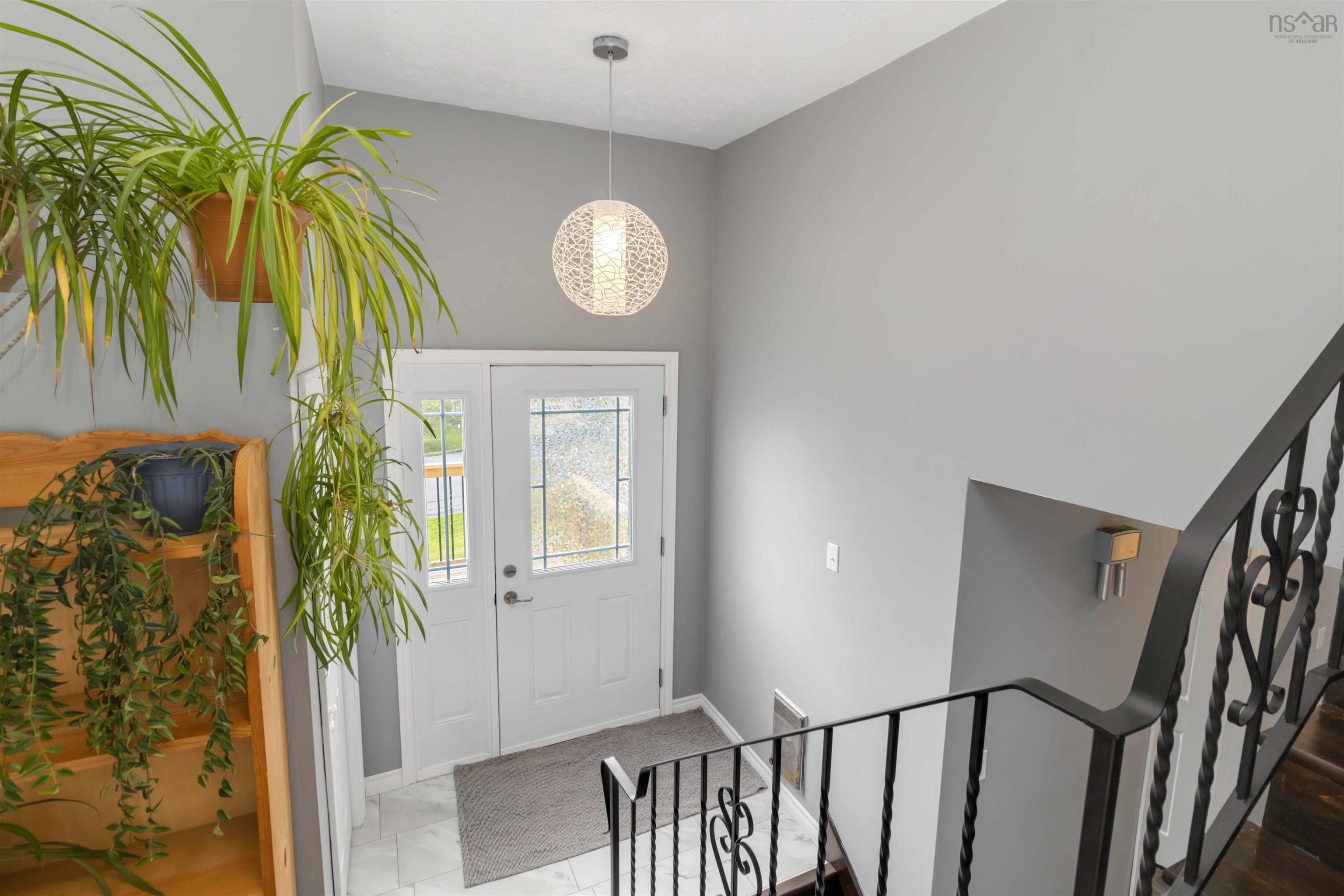 $499,900.00: 3 Saratoga Drive, Lower Sackville
