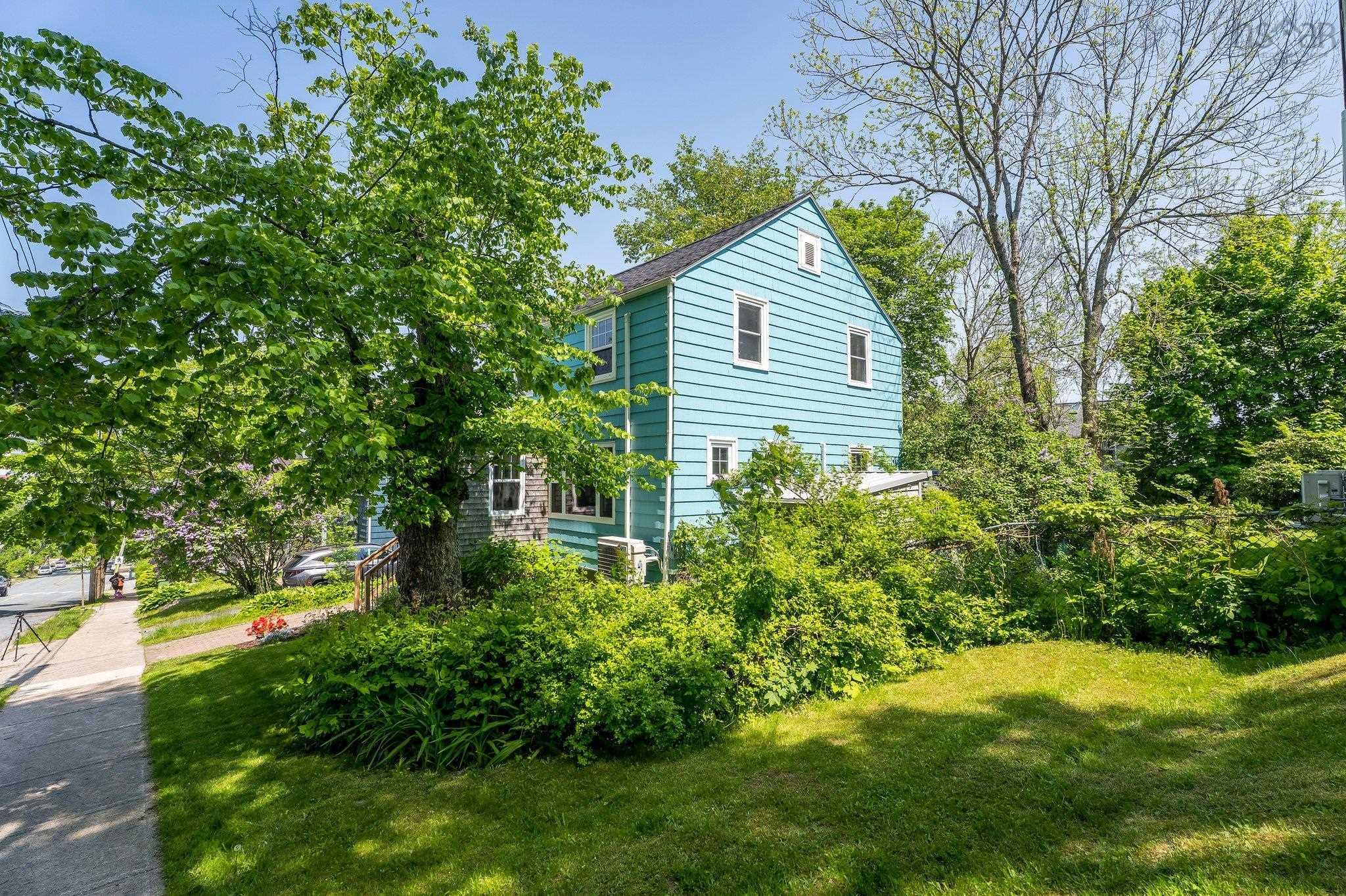 $749,900.00: 5368 Duffus Street, Halifax