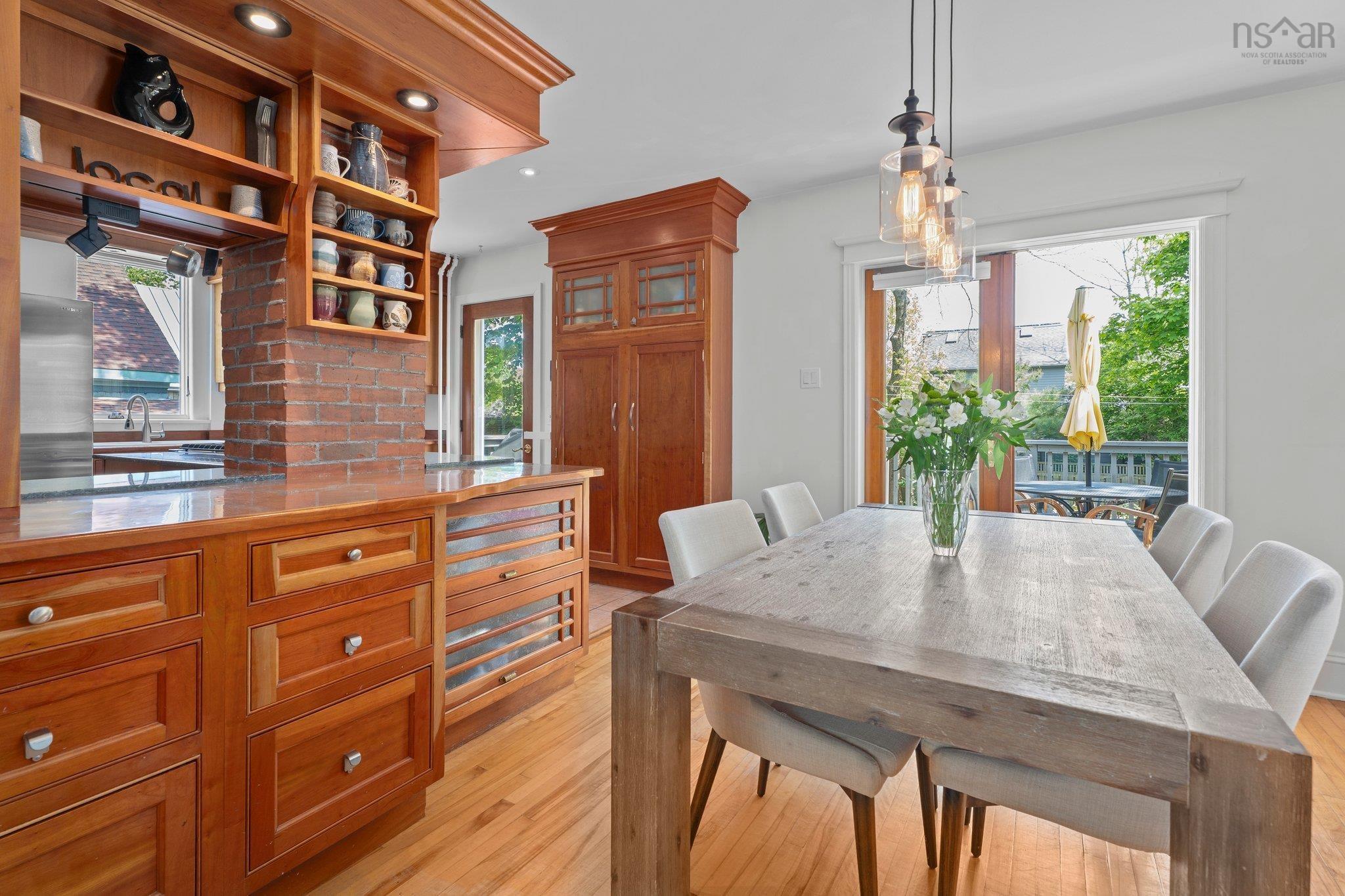 $749,900.00: 5368 Duffus Street, Halifax