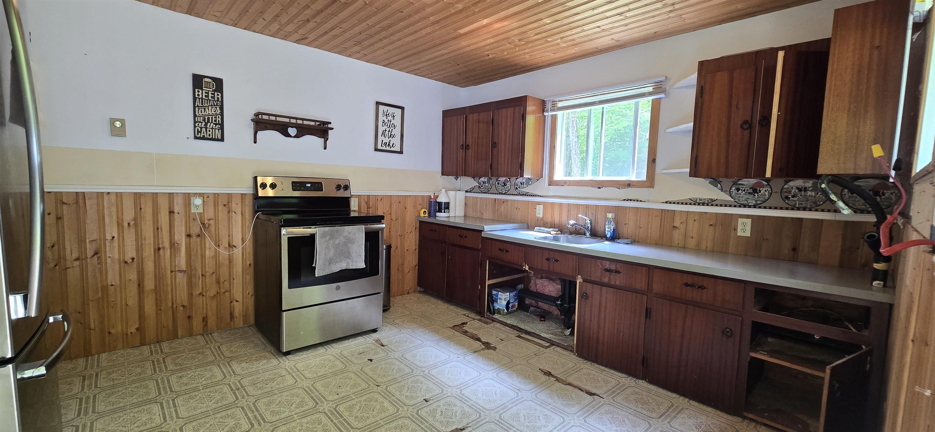 $242,000.00: 268 Murphy Lake Drive, Murphy Lake