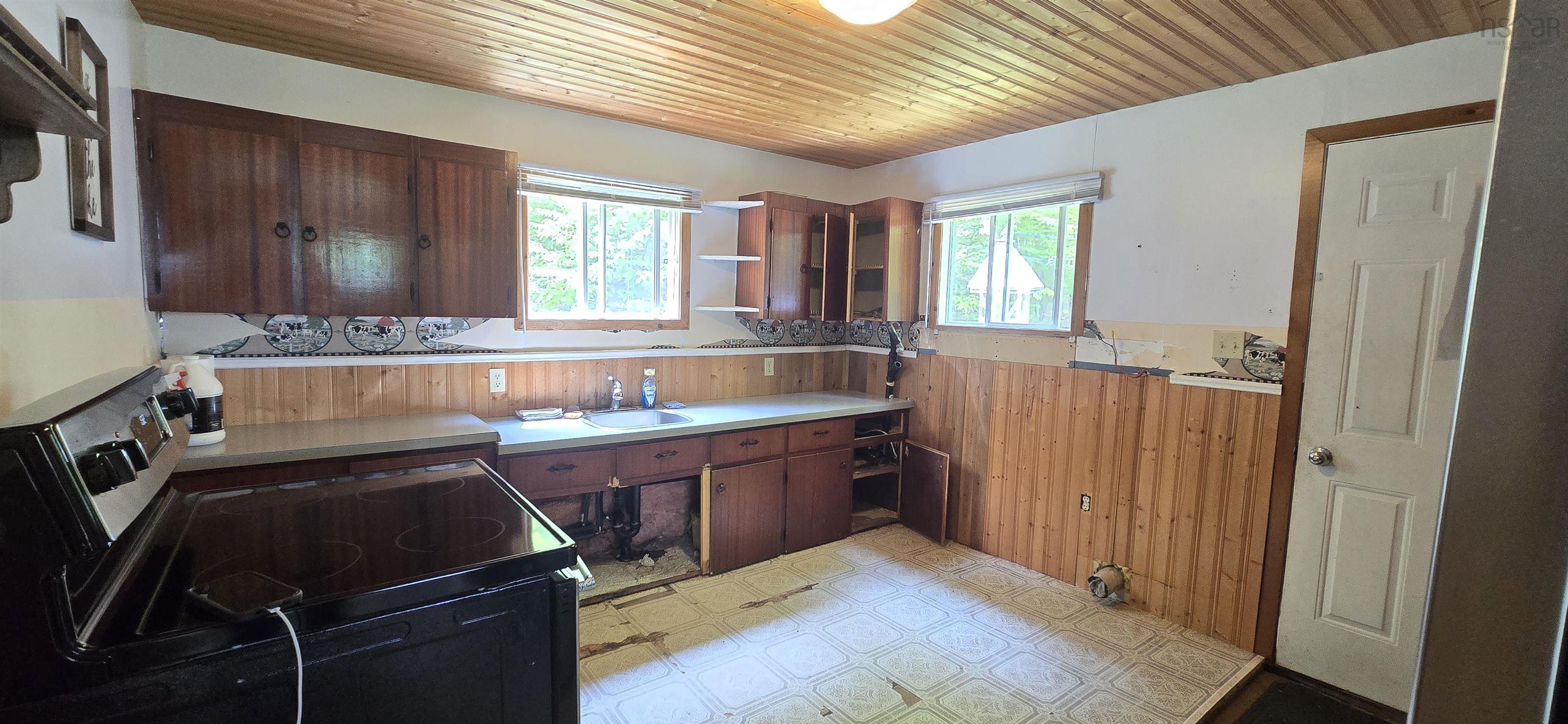 $242,000.00: 268 Murphy Lake Drive, Murphy Lake