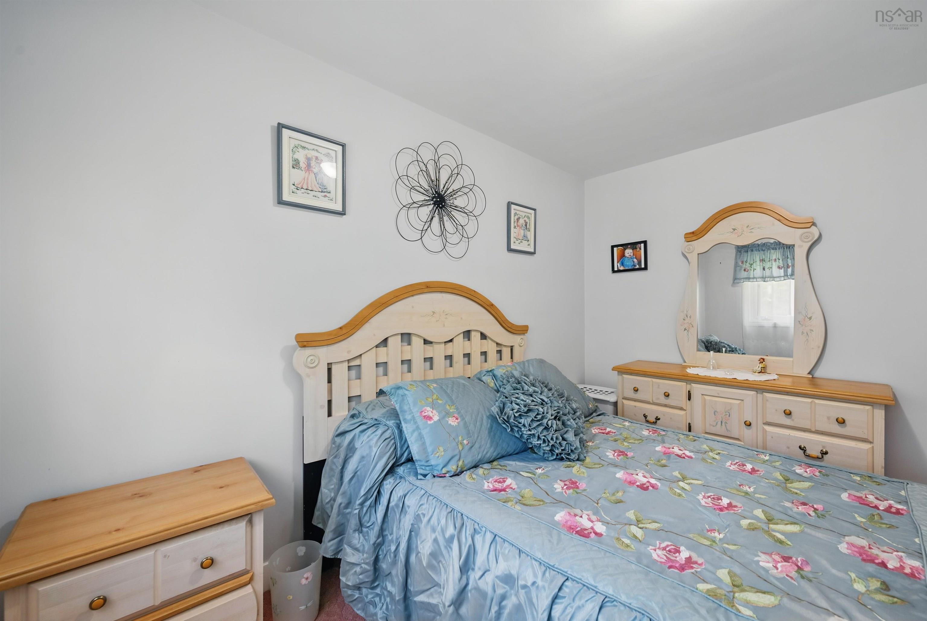 $569,900.00: 22 Moira Street, Dartmouth