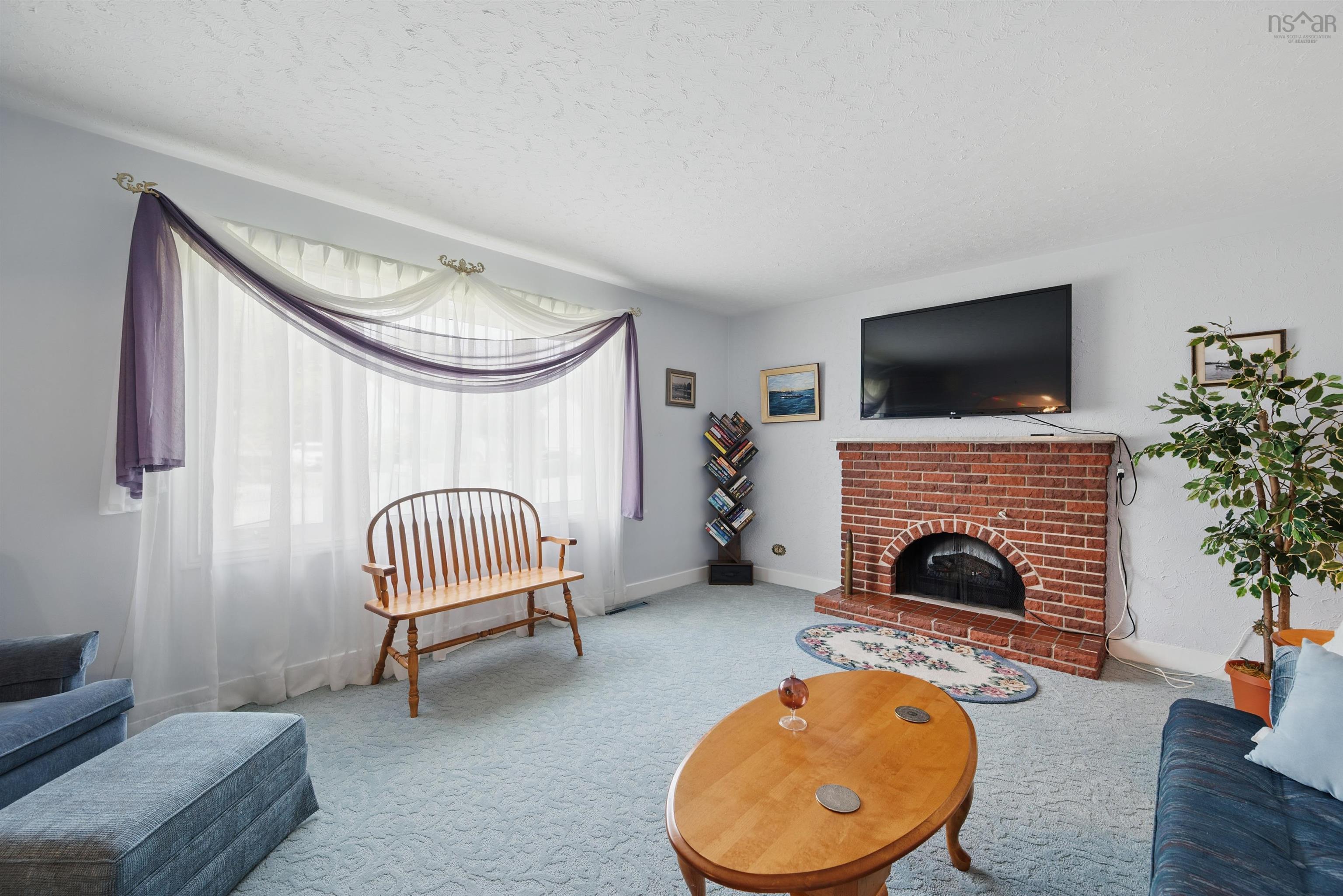 $569,900.00: 22 Moira Street, Dartmouth