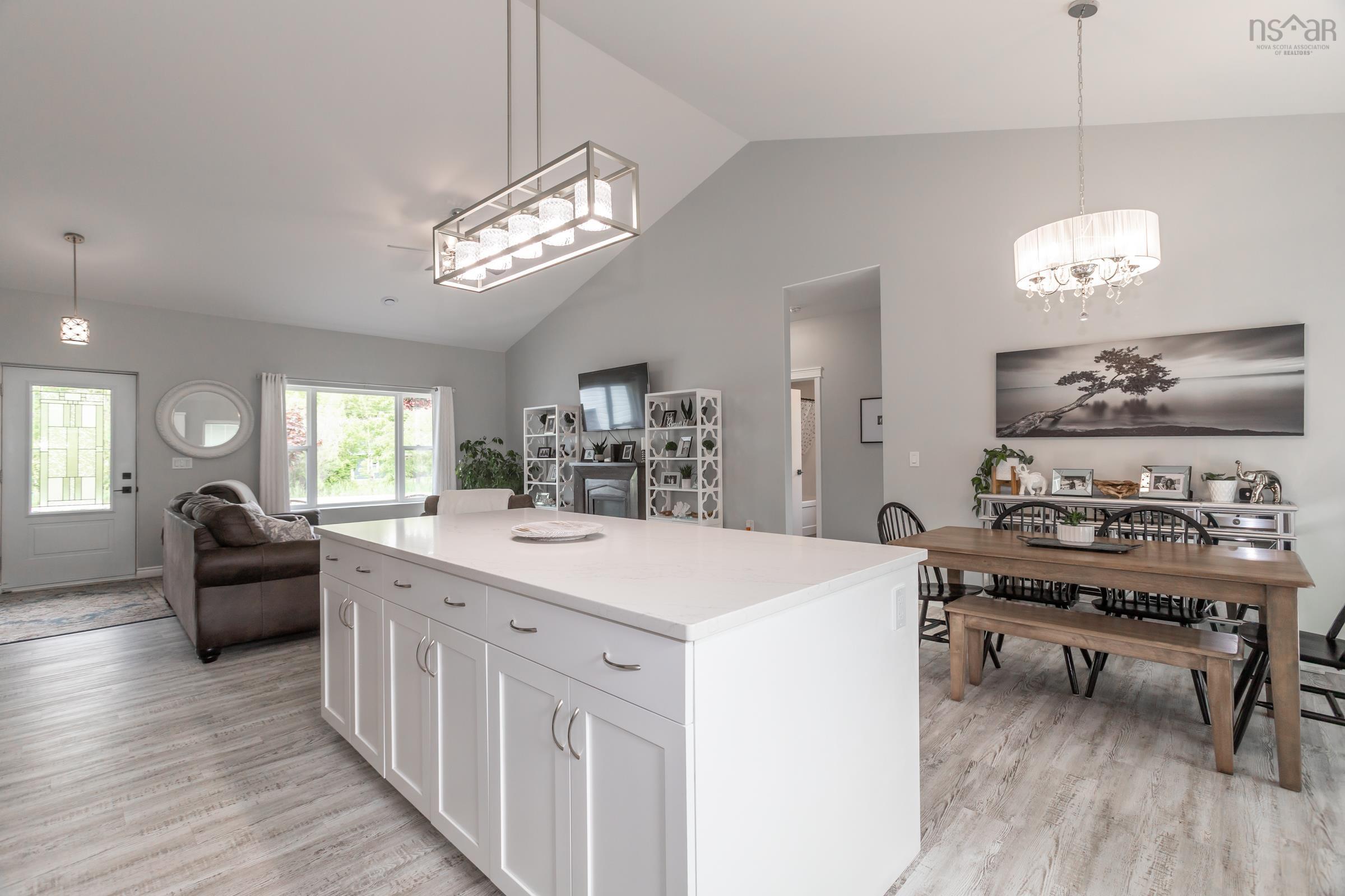 $599,900.00: 60 Olympiad Drive, Nictaux