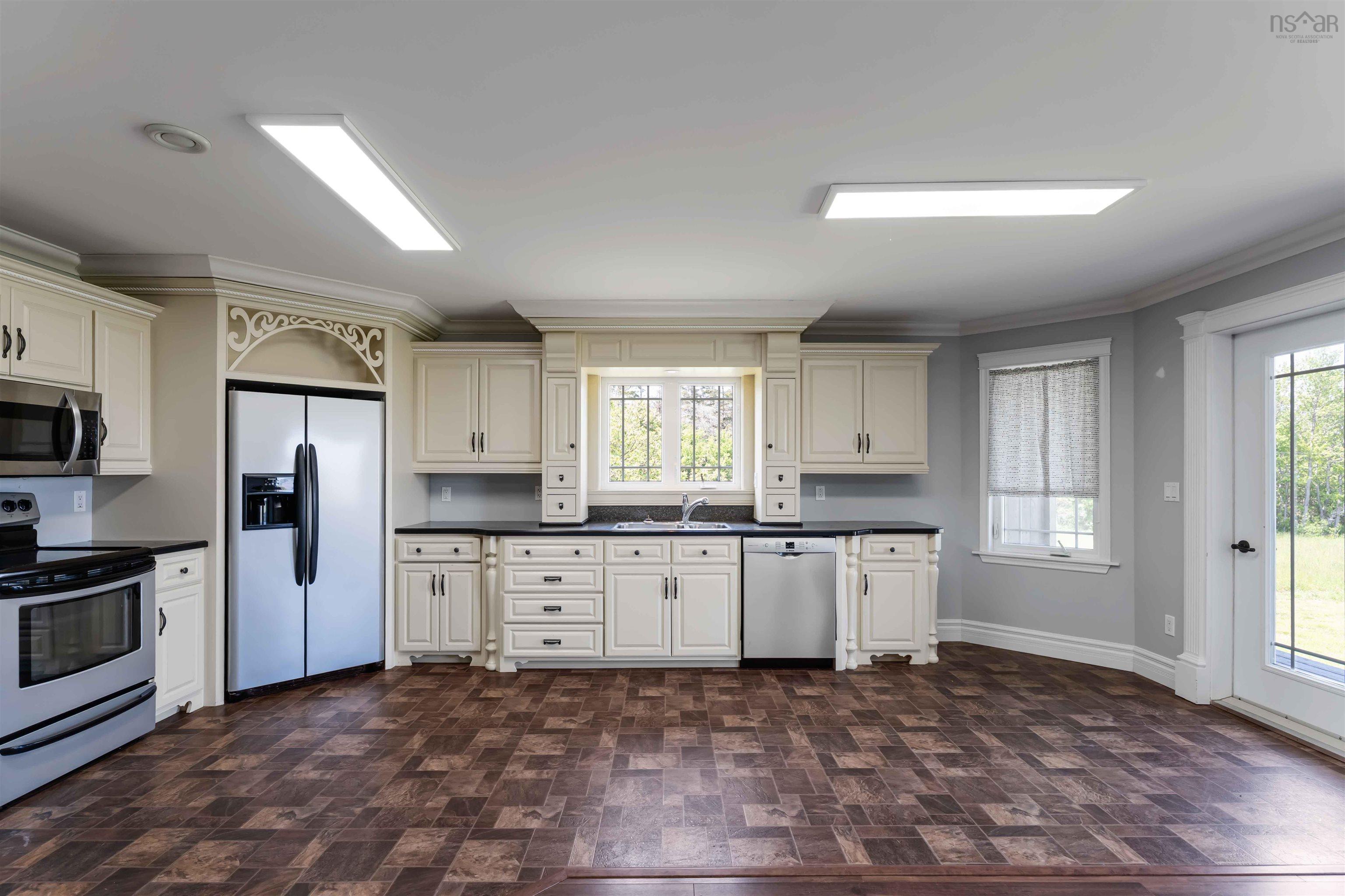 $419,200.00: 8779 Highway 101, Brighton