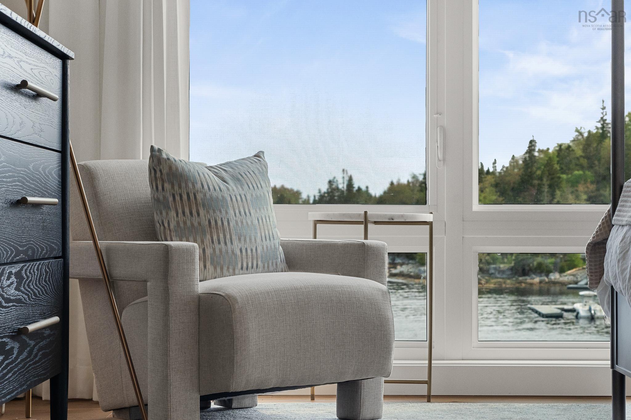 $1,400,000.00: 2249 Highway 3, East River