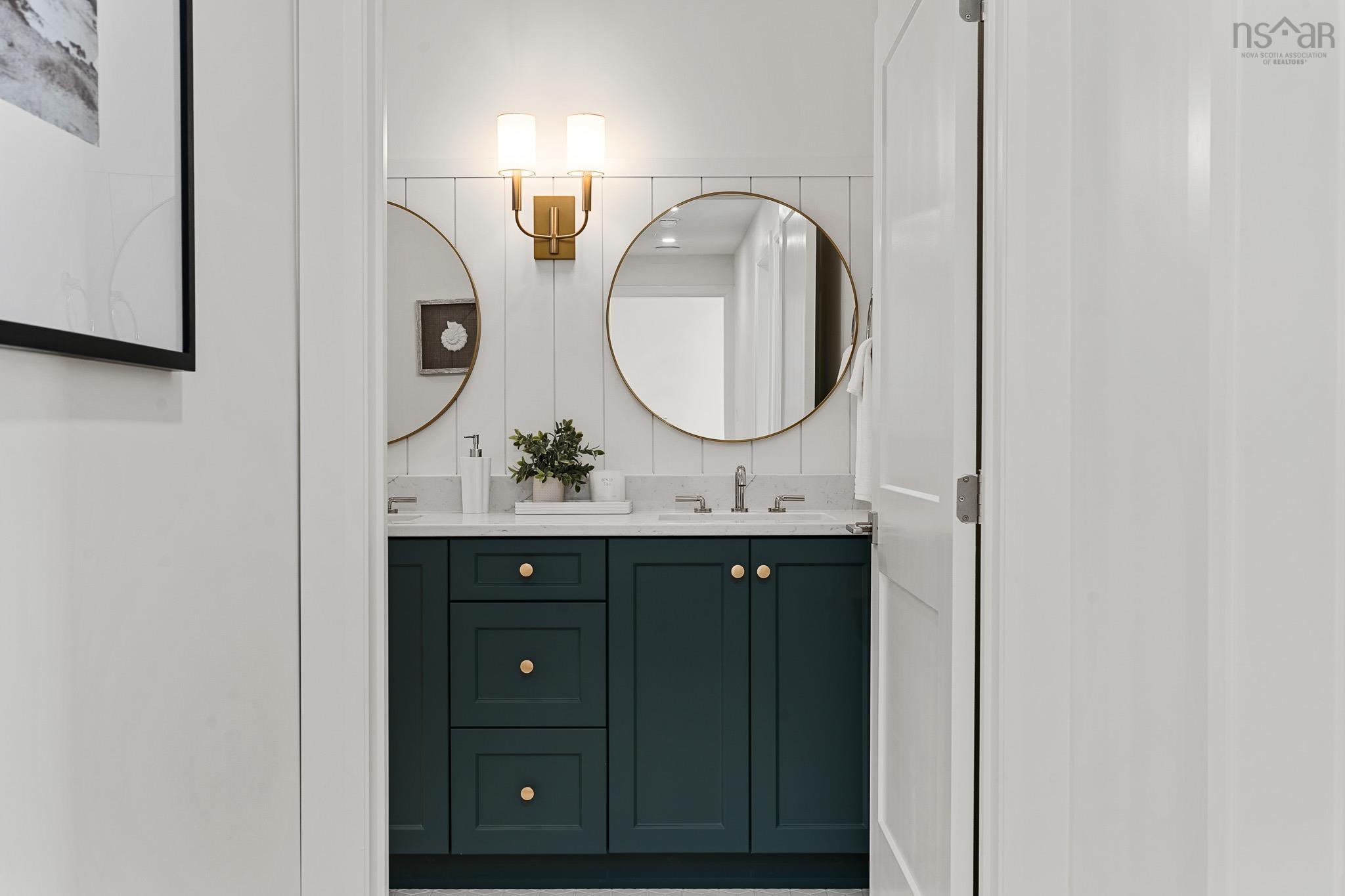 $1,400,000.00: 2249 Highway 3, East River