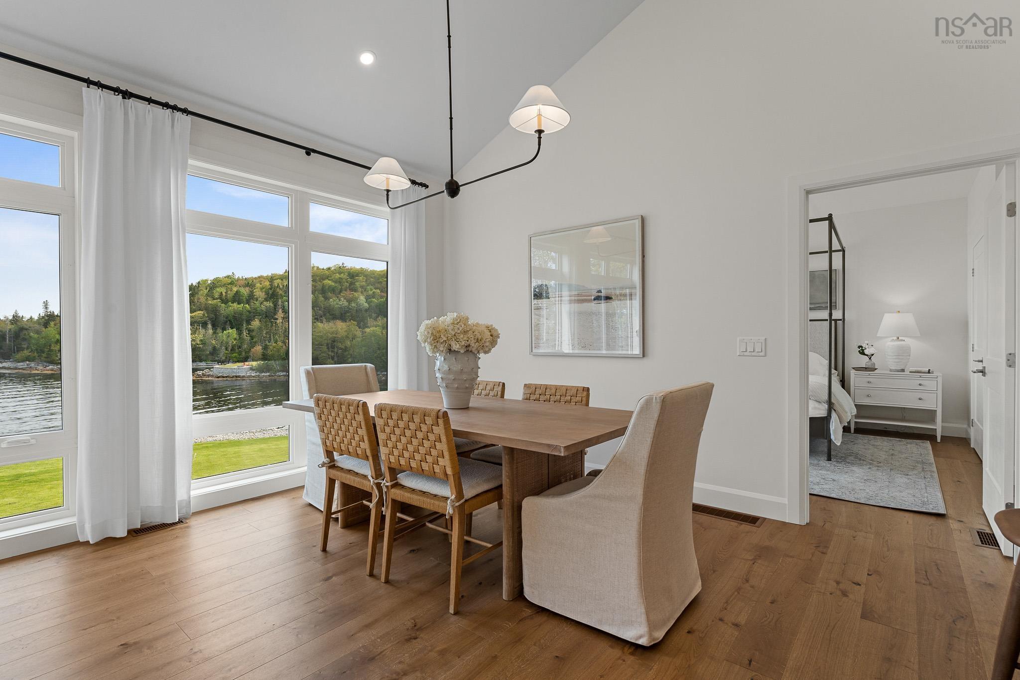 $1,400,000.00: 2249 Highway 3, East River