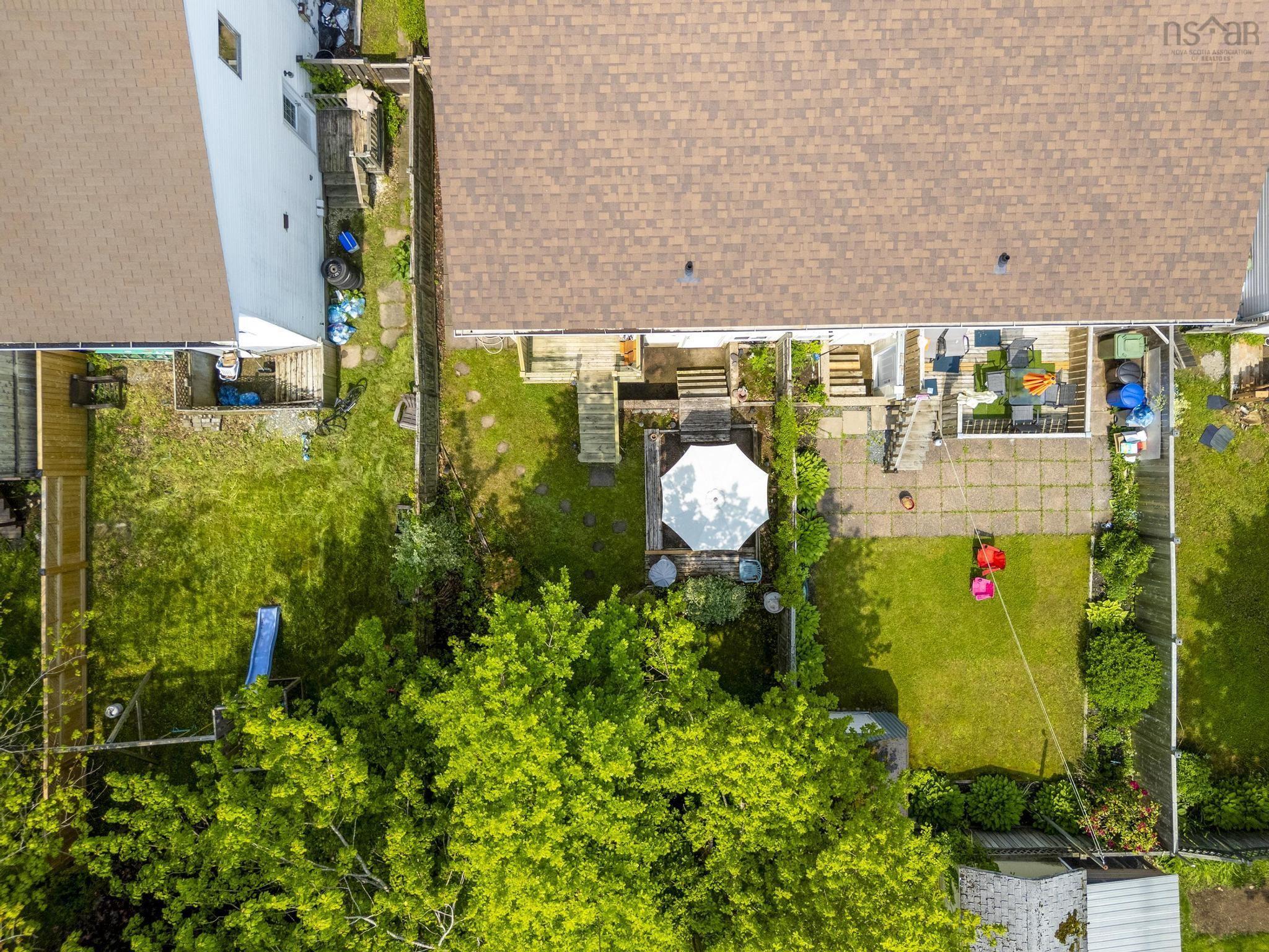 $424,999.00: 32 Oakwood Court, Dartmouth