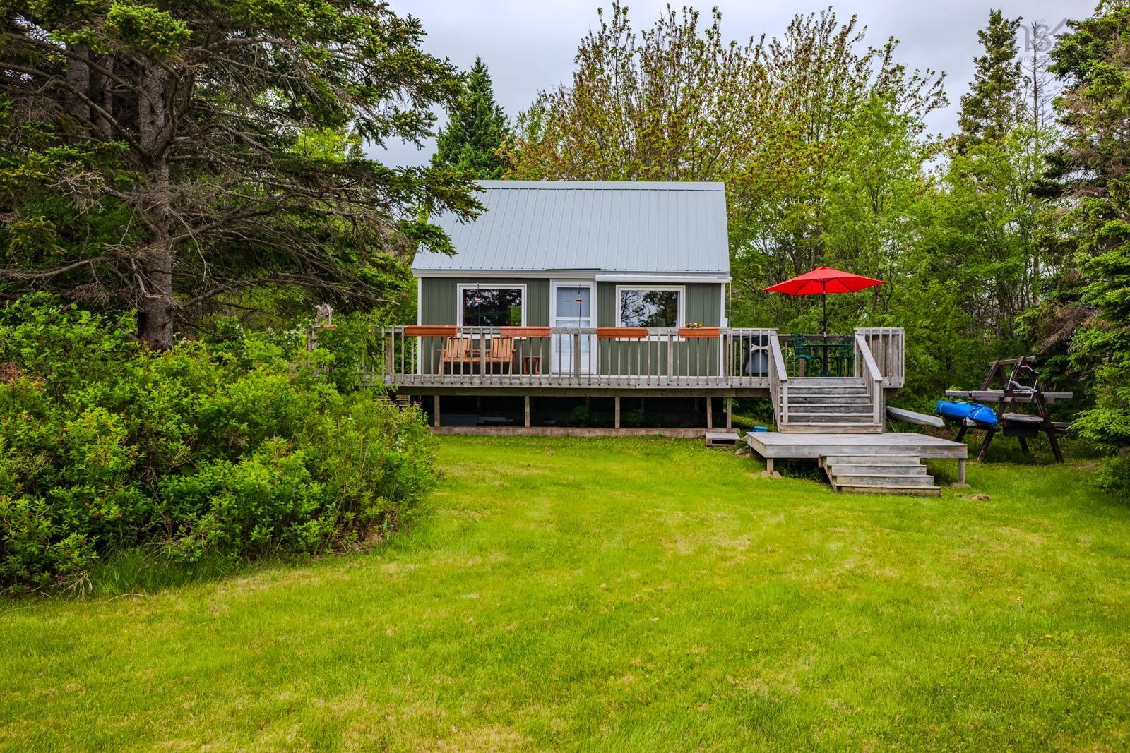 $449,900.00: 4016 Malagash Road, Malagash Point