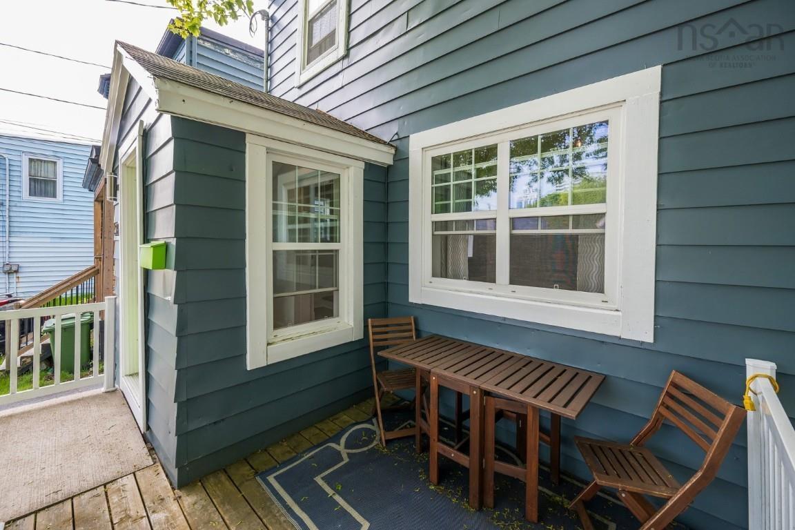 $715,900.00: 5861 Livingstone Street, Halifax