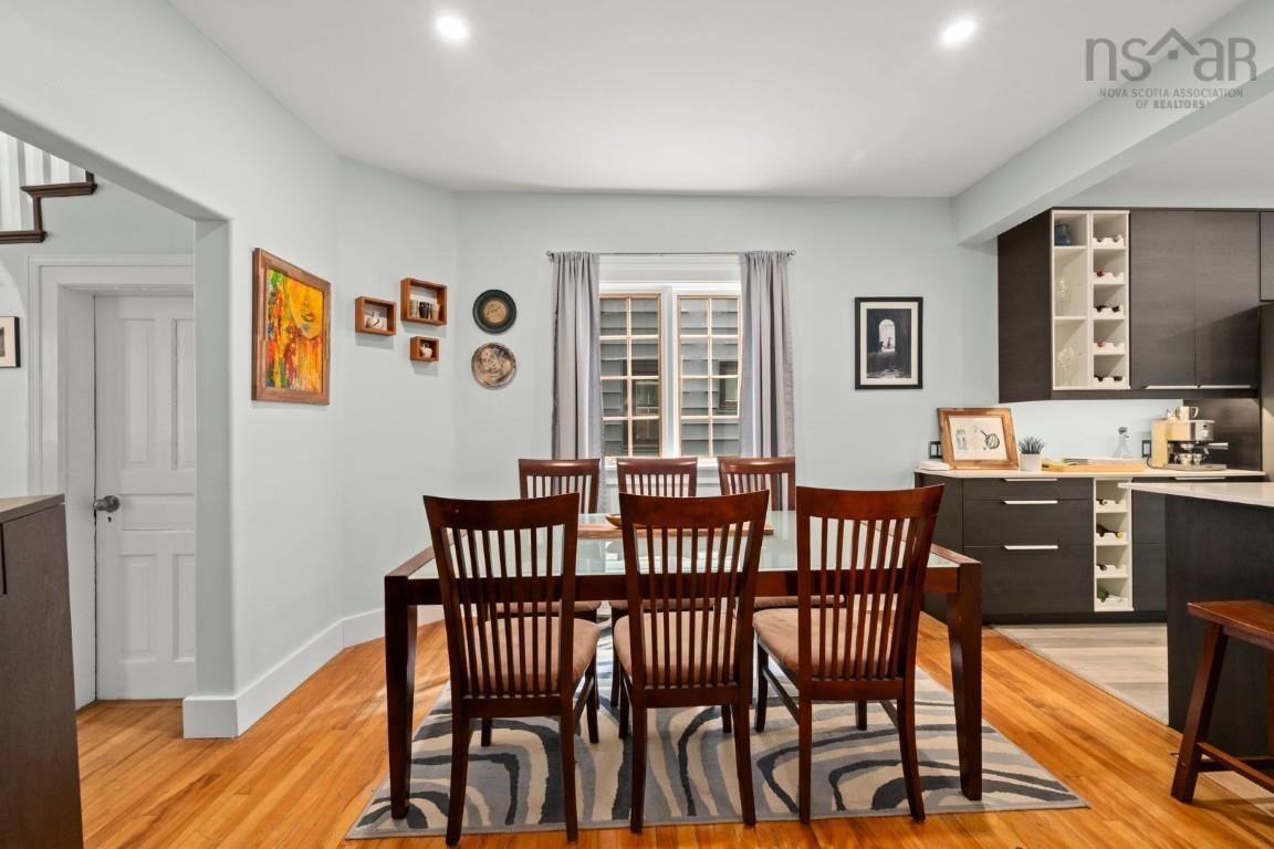 $715,900.00: 5861 Livingstone Street, Halifax