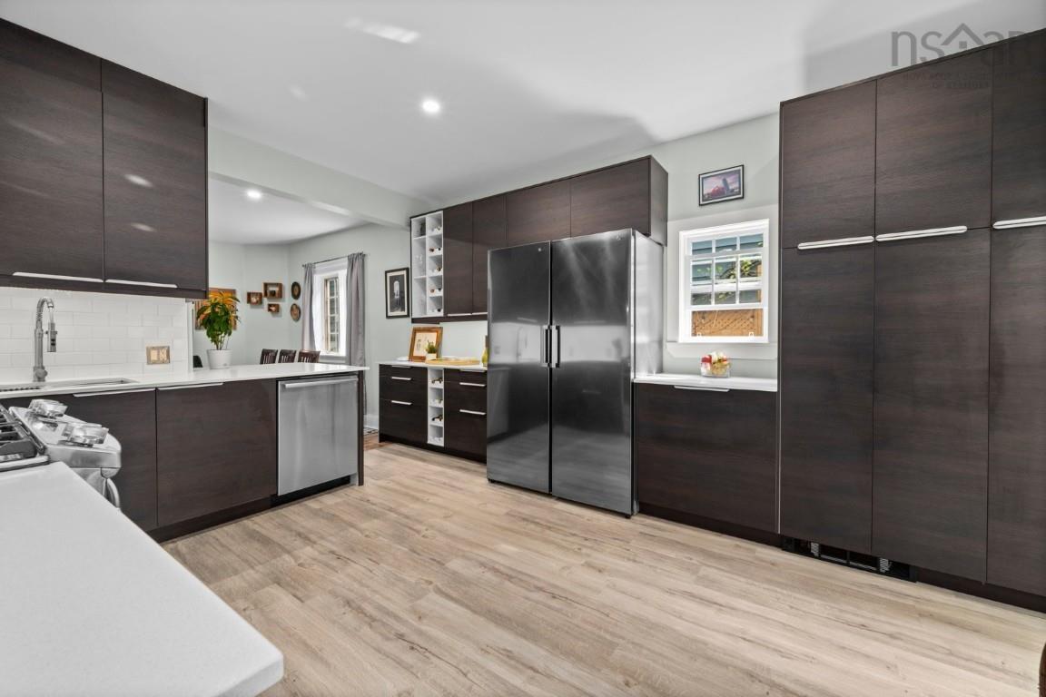 $715,900.00: 5861 Livingstone Street, Halifax