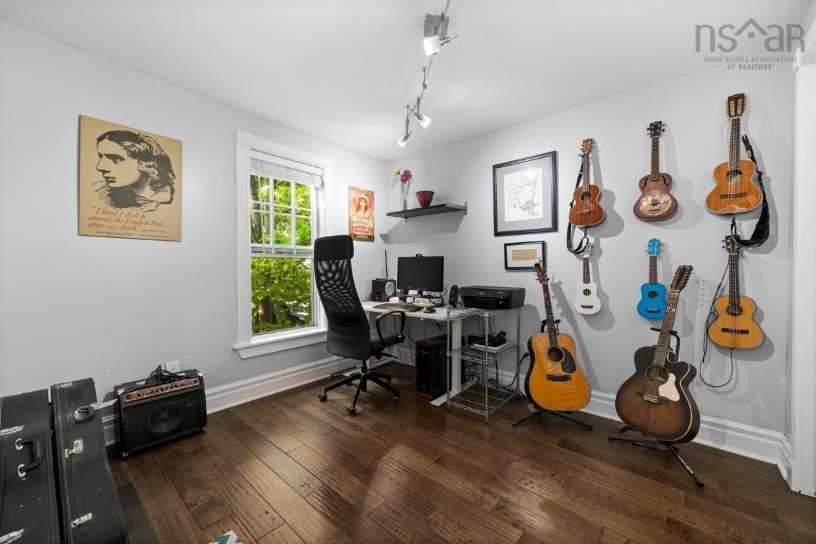 $715,900.00: 5861 Livingstone Street, Halifax
