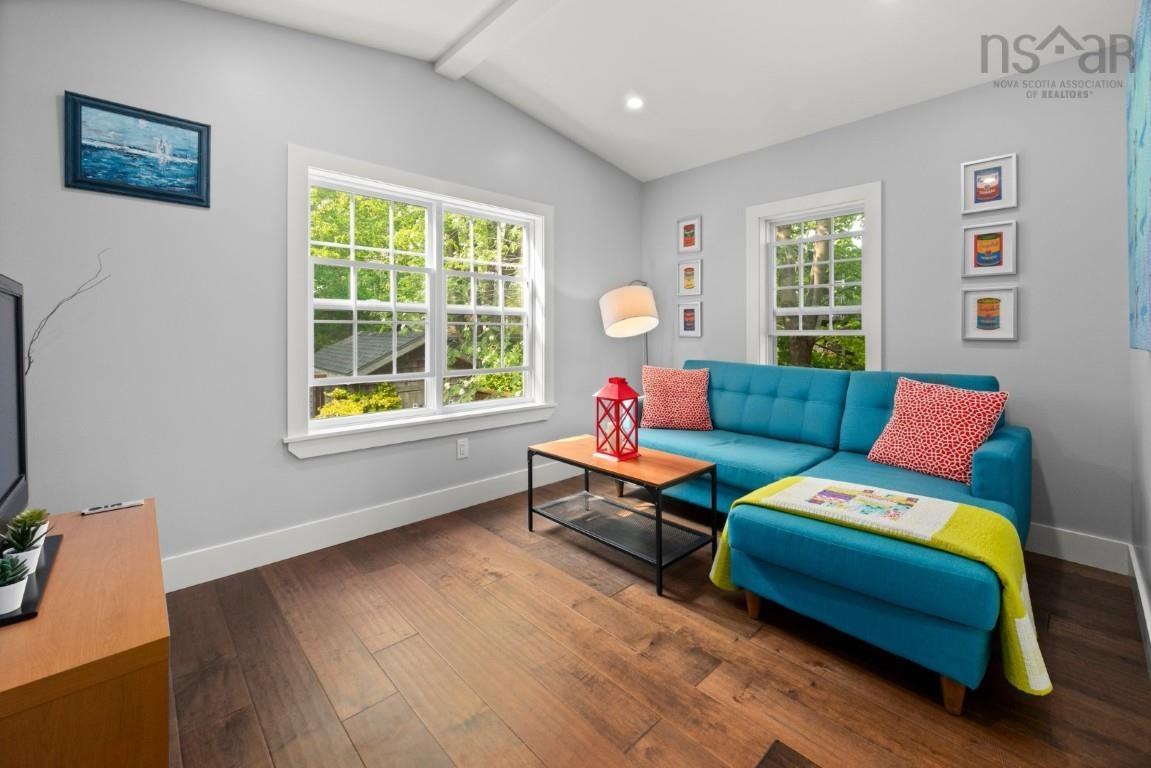 $715,900.00: 5861 Livingstone Street, Halifax