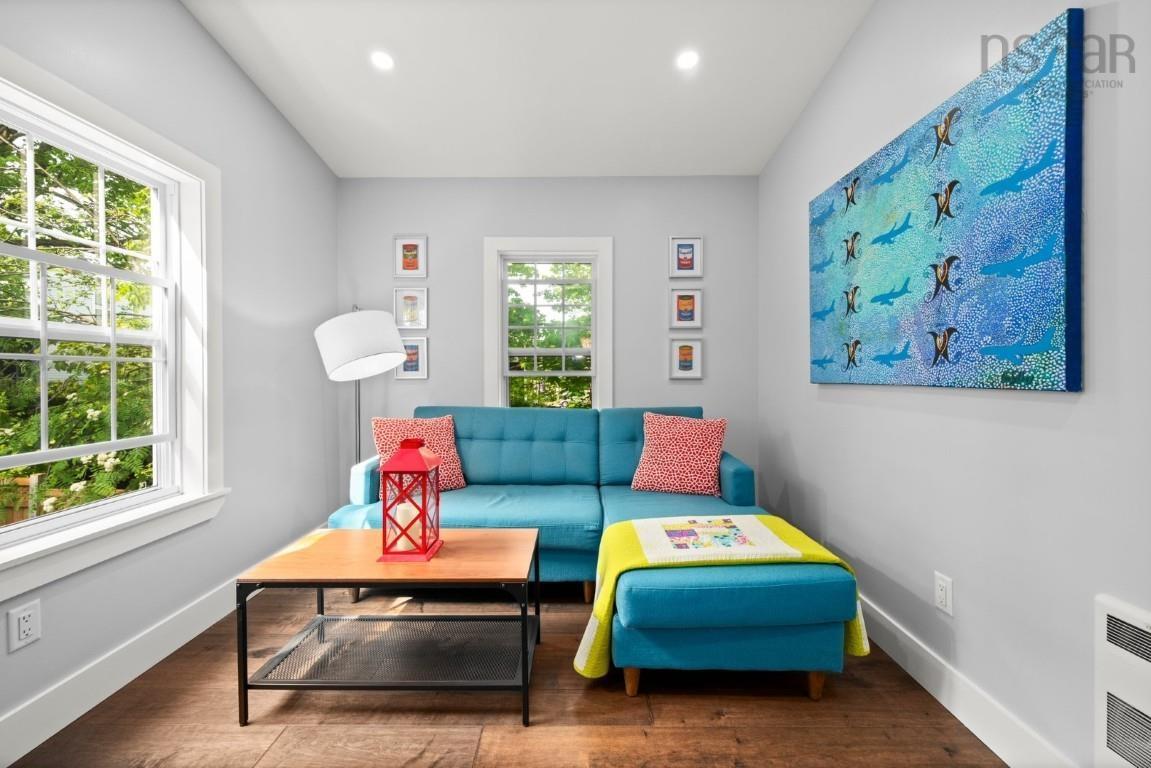 $715,900.00: 5861 Livingstone Street, Halifax