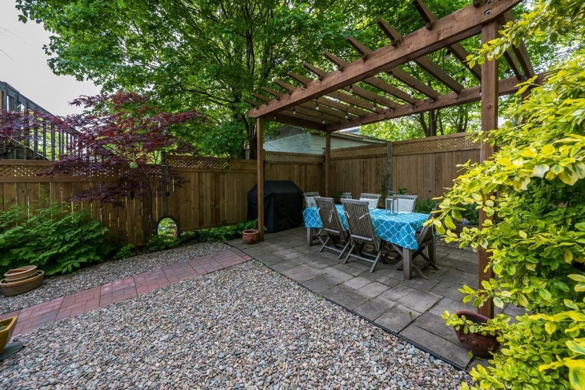 $715,900.00: 5861 Livingstone Street, Halifax