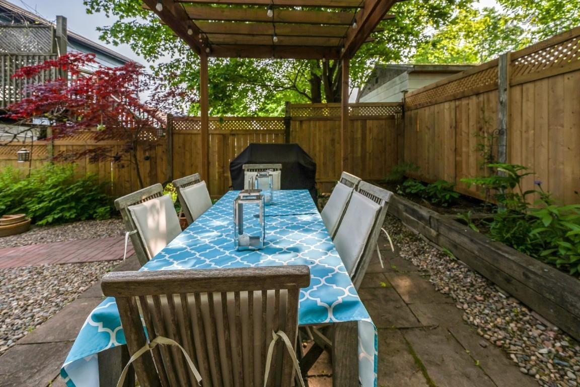$715,900.00: 5861 Livingstone Street, Halifax