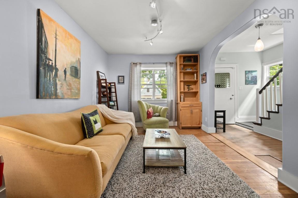 $715,900.00: 5861 Livingstone Street, Halifax