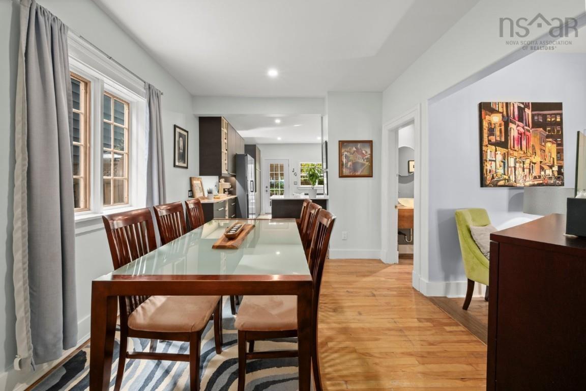 $715,900.00: 5861 Livingstone Street, Halifax