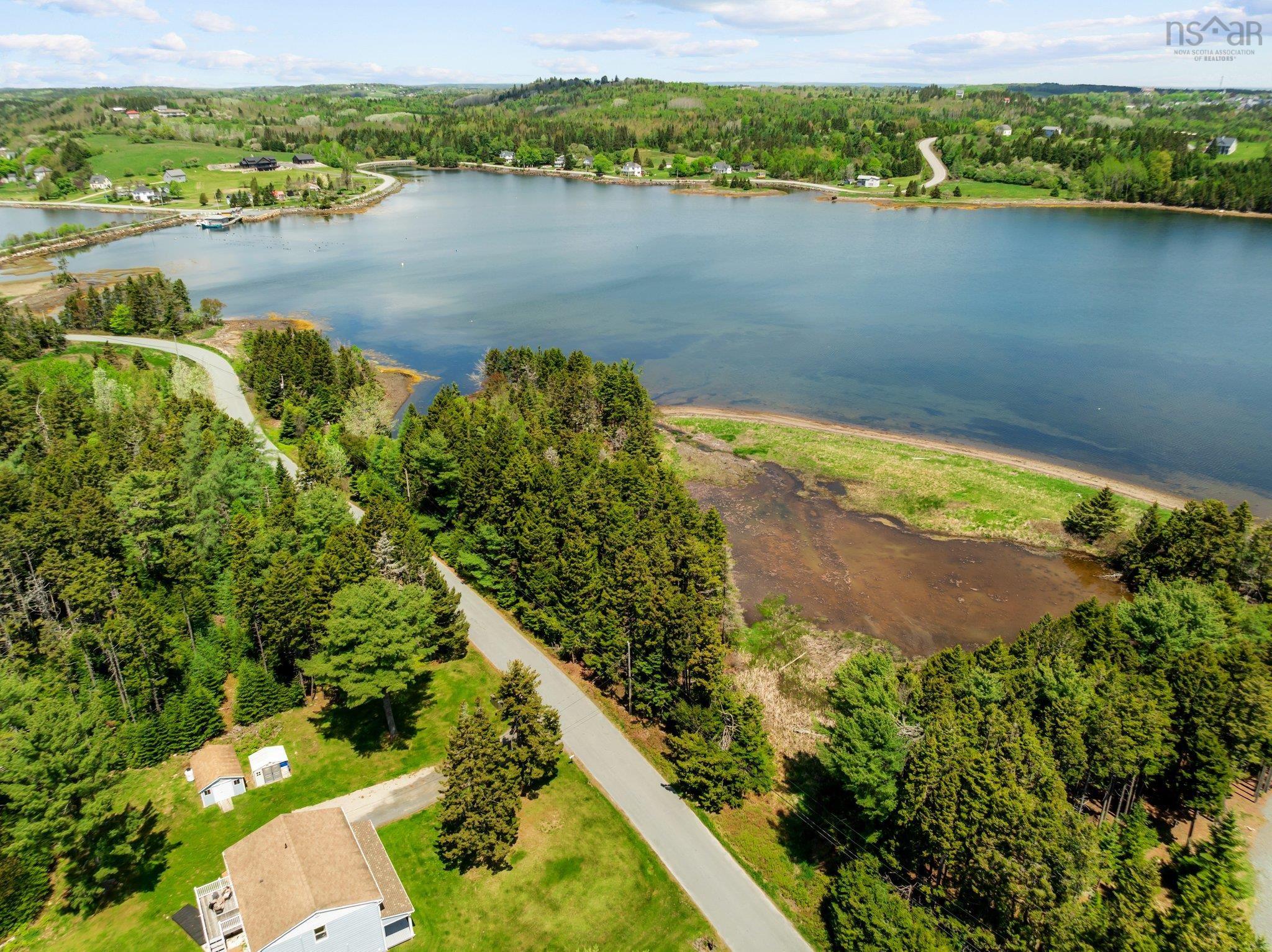 $250,000.00: Corkums Island Road, Corkums Island