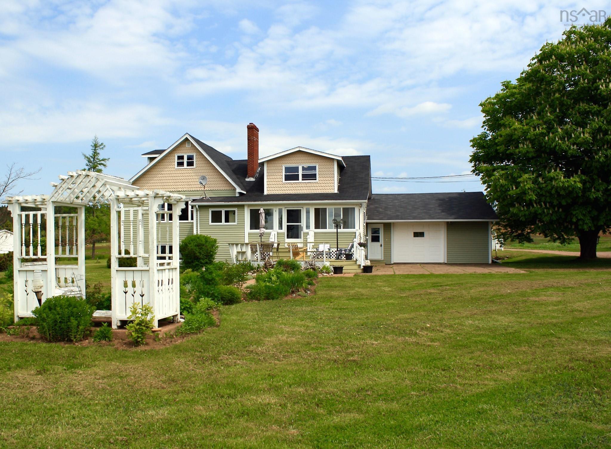 11 Ells Lane, Advocate Harbour, NS (MLS® 202513993)