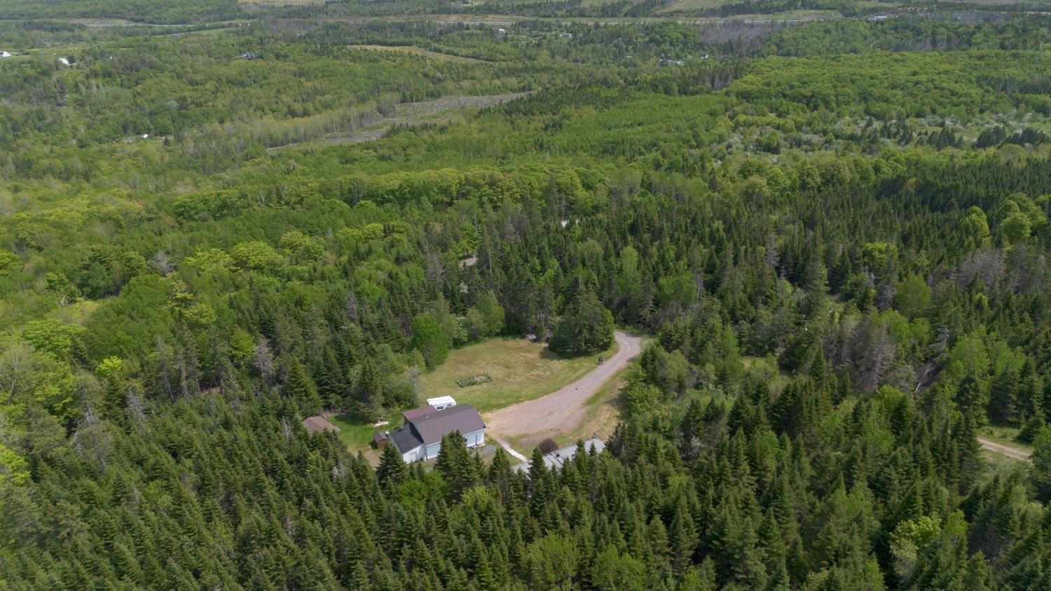 $155,000.00: 34 BERGMAN Lane, Mount Thom