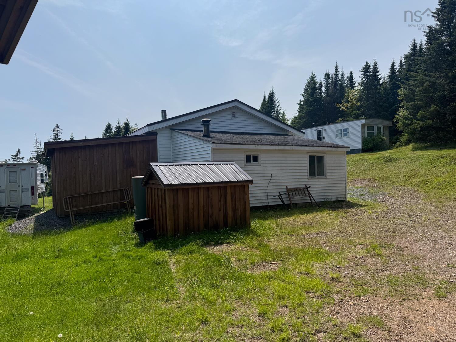 $155,000.00: 34 BERGMAN Lane, Mount Thom