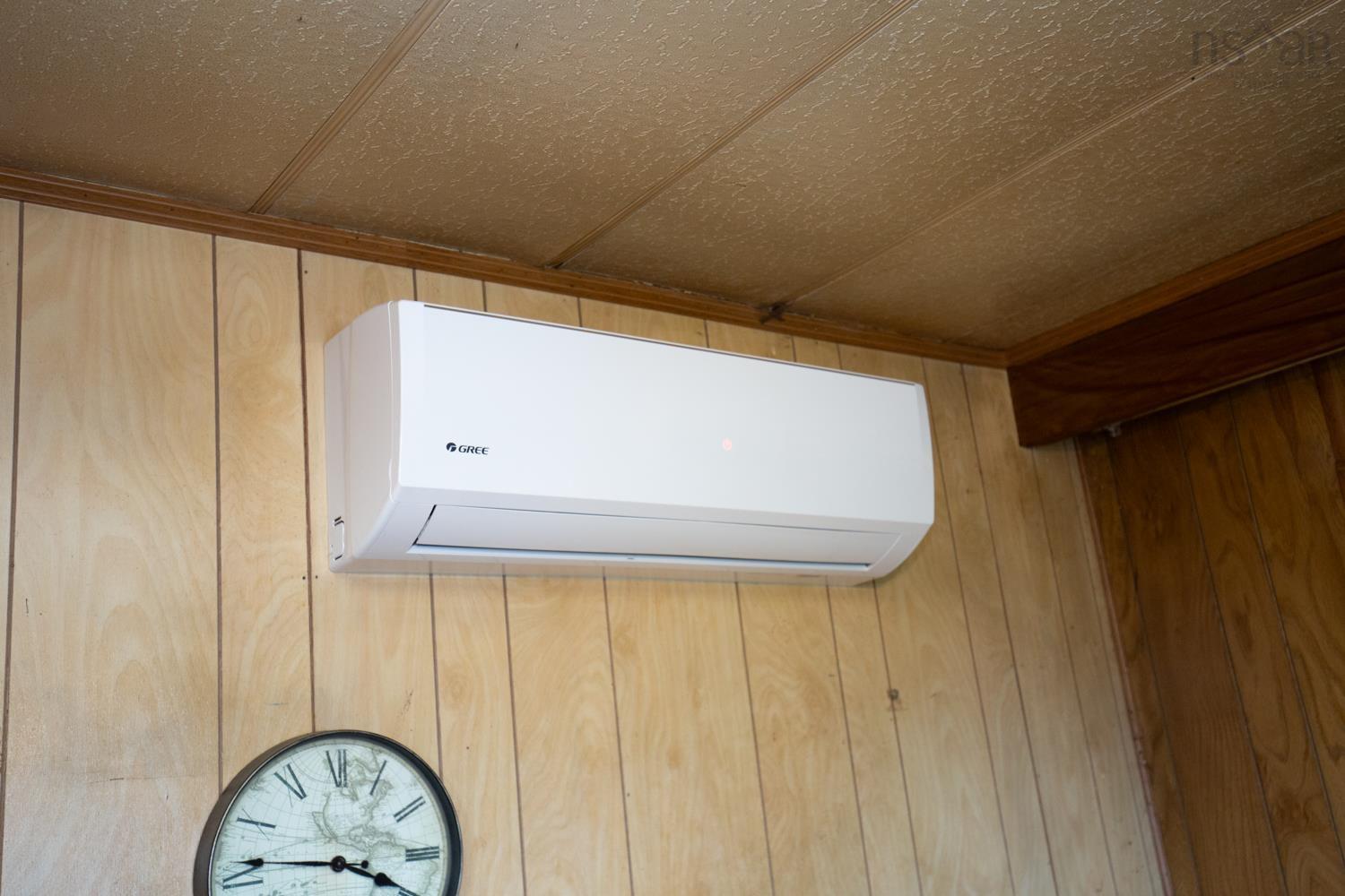 $155,000.00: 34 BERGMAN Lane, Mount Thom