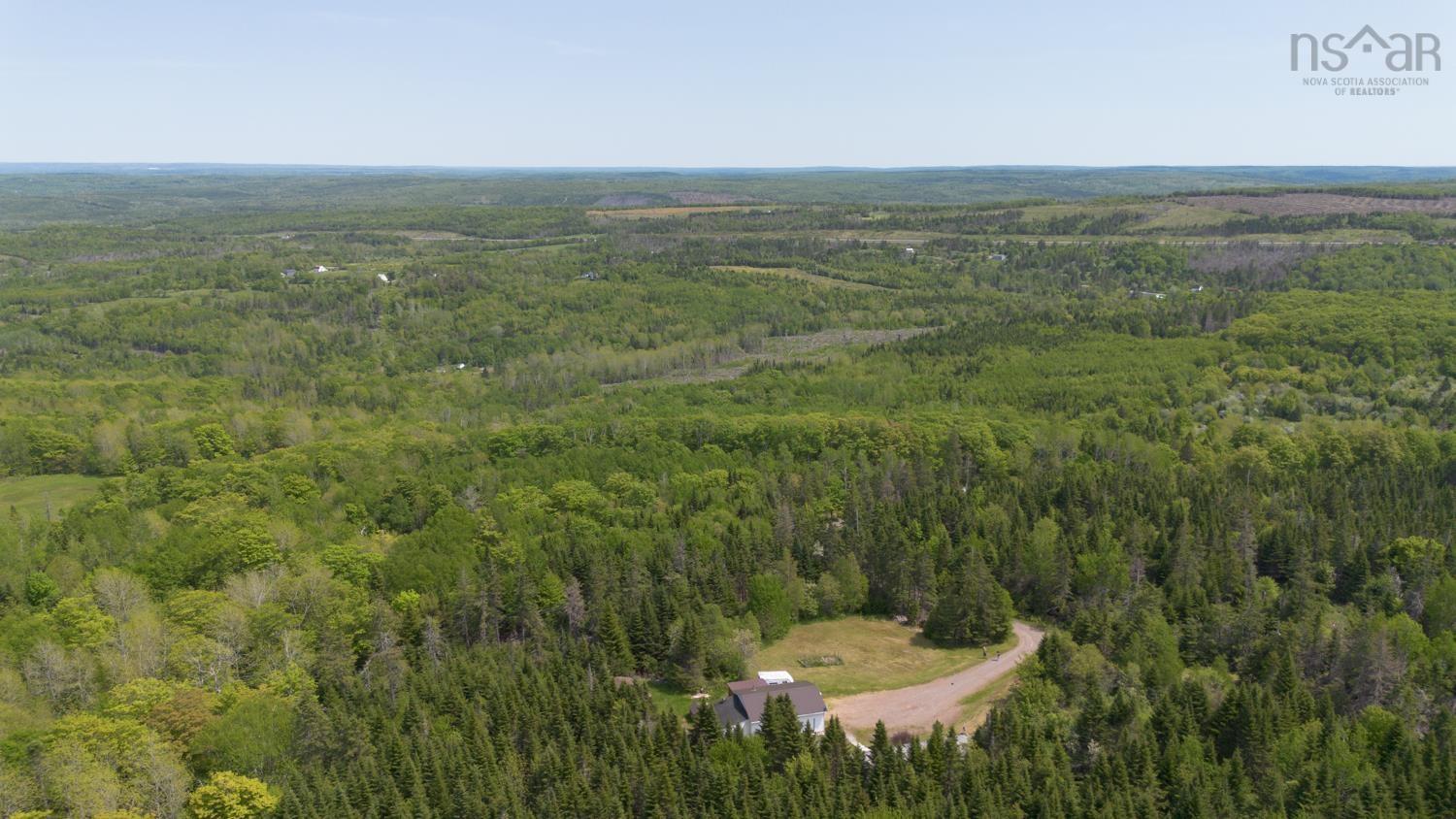 $155,000.00: 34 BERGMAN Lane, Mount Thom