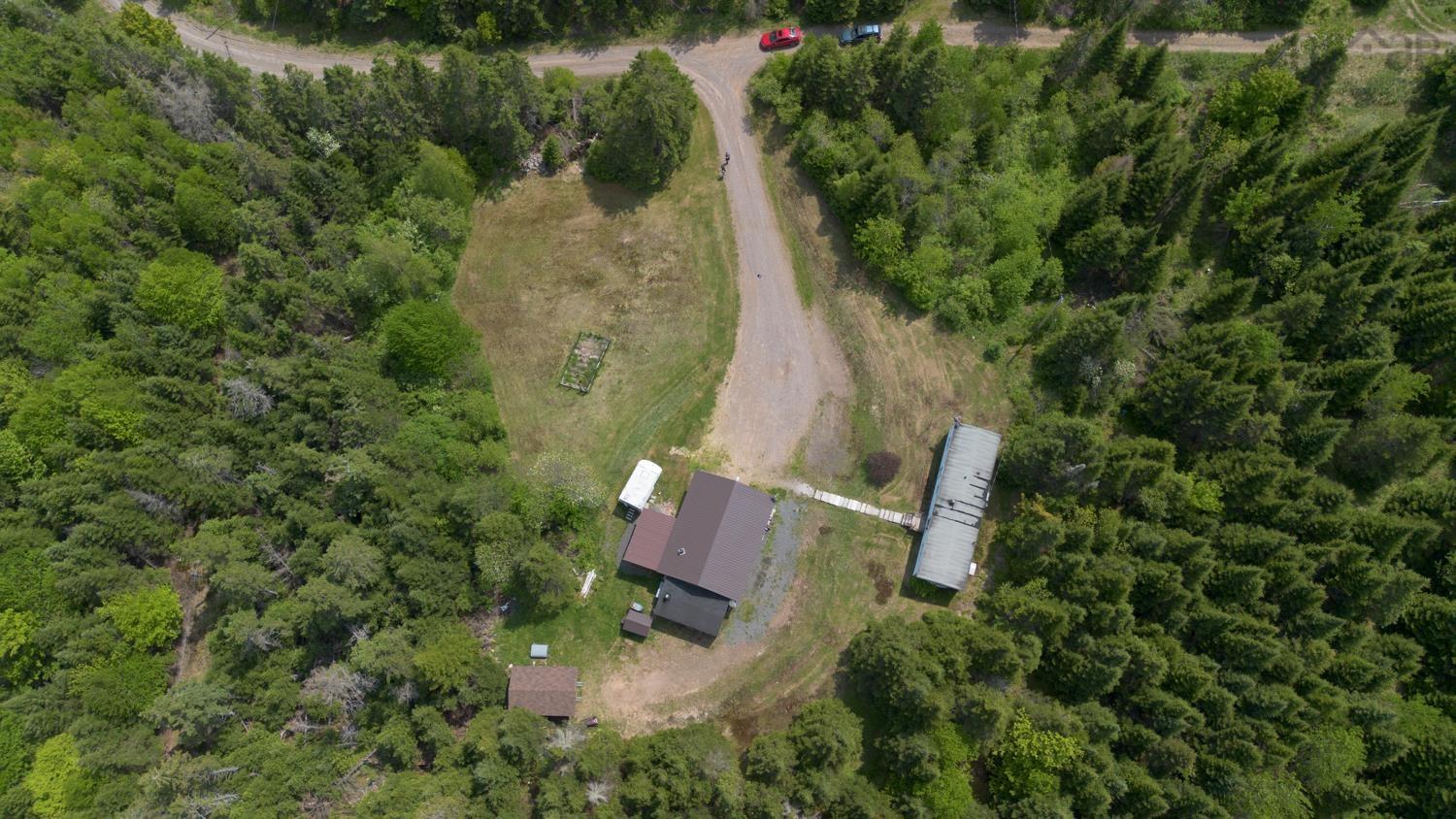 $155,000.00: 34 BERGMAN Lane, Mount Thom