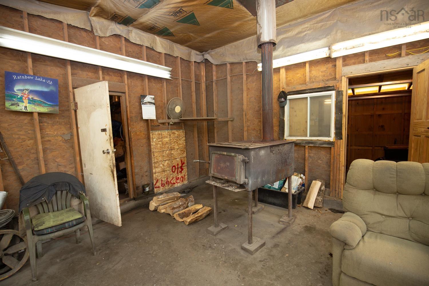 $155,000.00: 34 BERGMAN Lane, Mount Thom