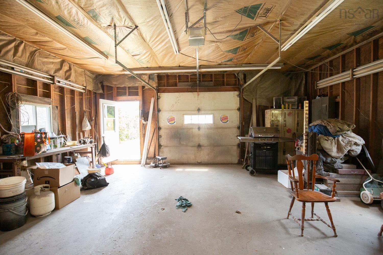 $155,000.00: 34 BERGMAN Lane, Mount Thom