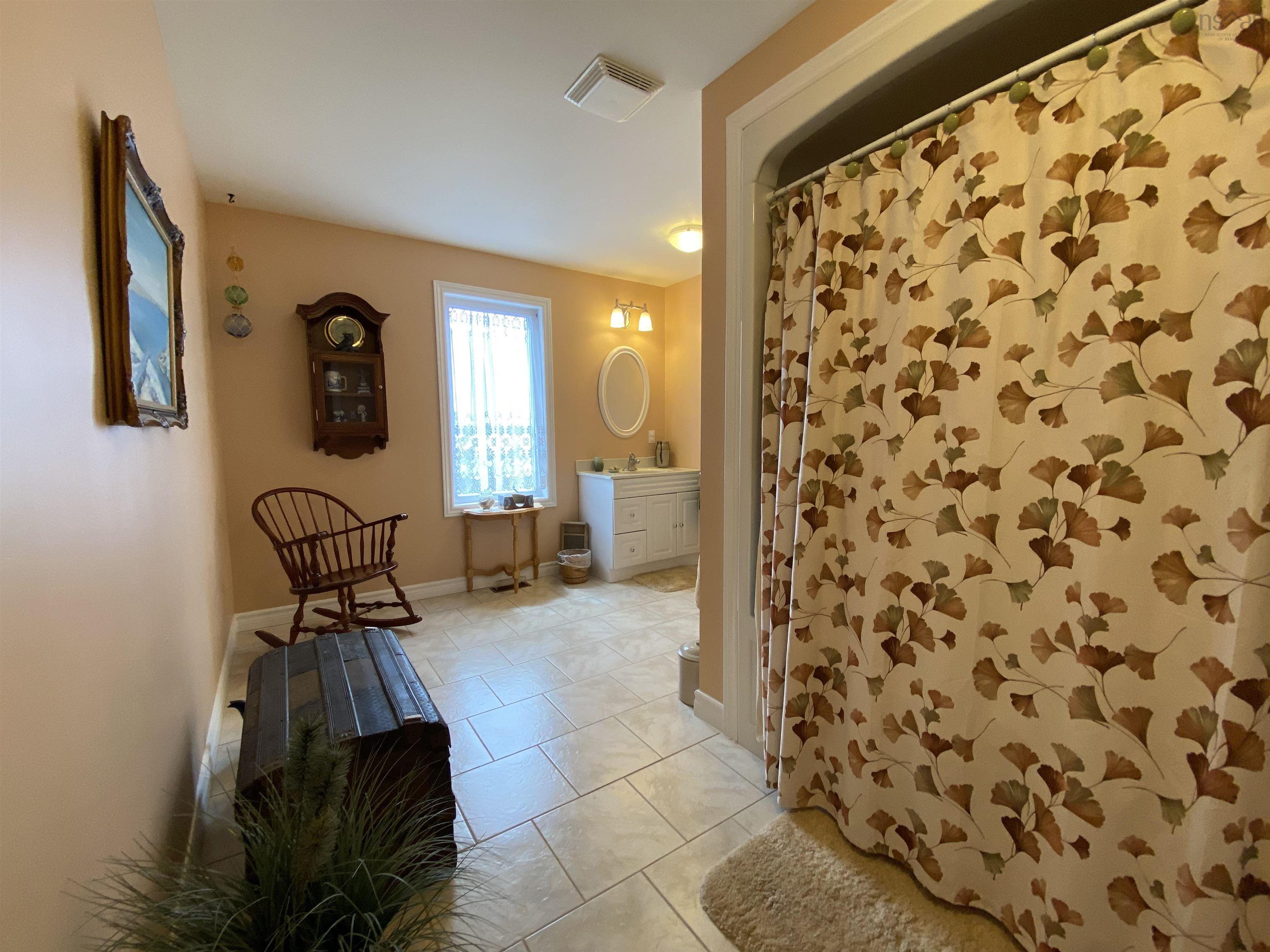 $875,000.00: 5276 Marble Mountain Road, Marble Mountain