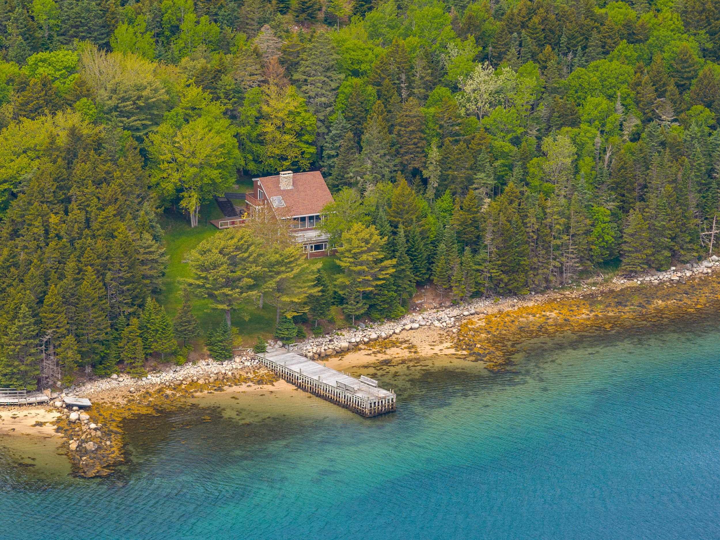 20 Sunnydale Drive, Glen Haven, NS (MLS 202514004)