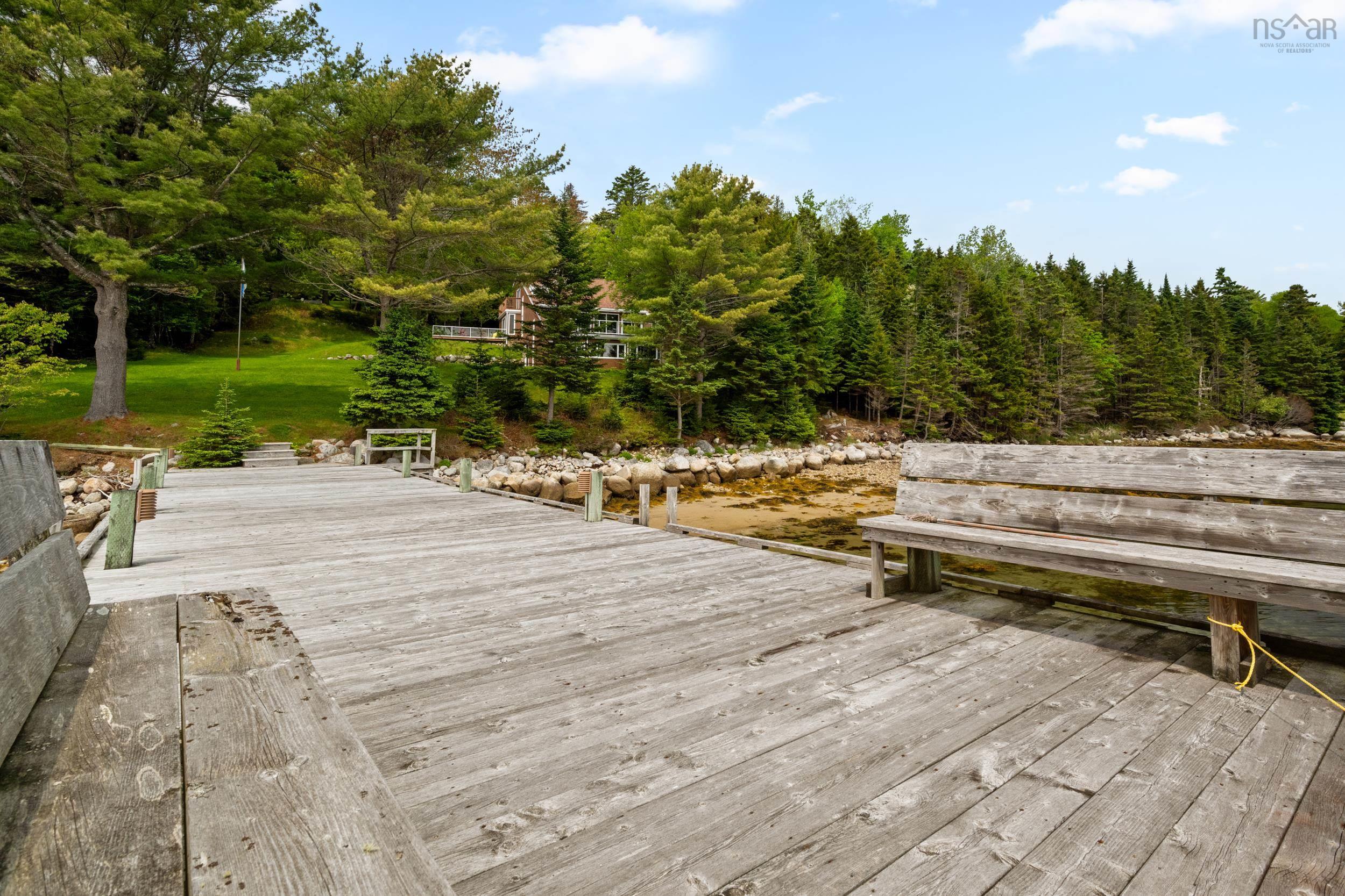 20 Sunnydale Drive, Glen Haven, NS (MLS 202514004)