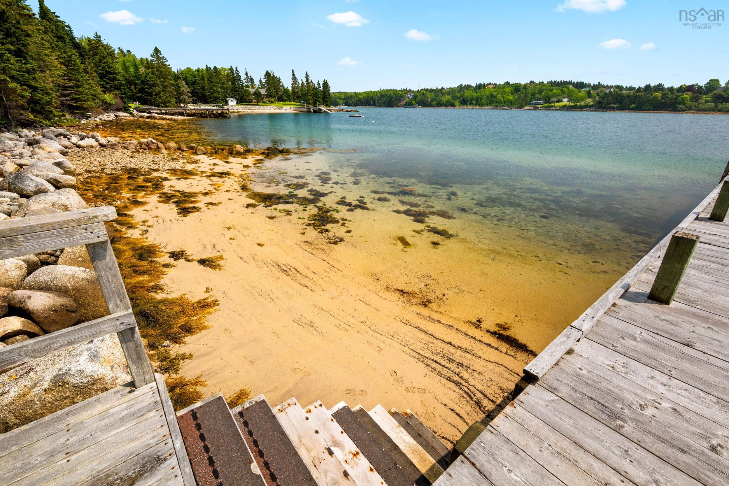 20 Sunnydale Drive, Glen Haven, NS (MLS 202514004)