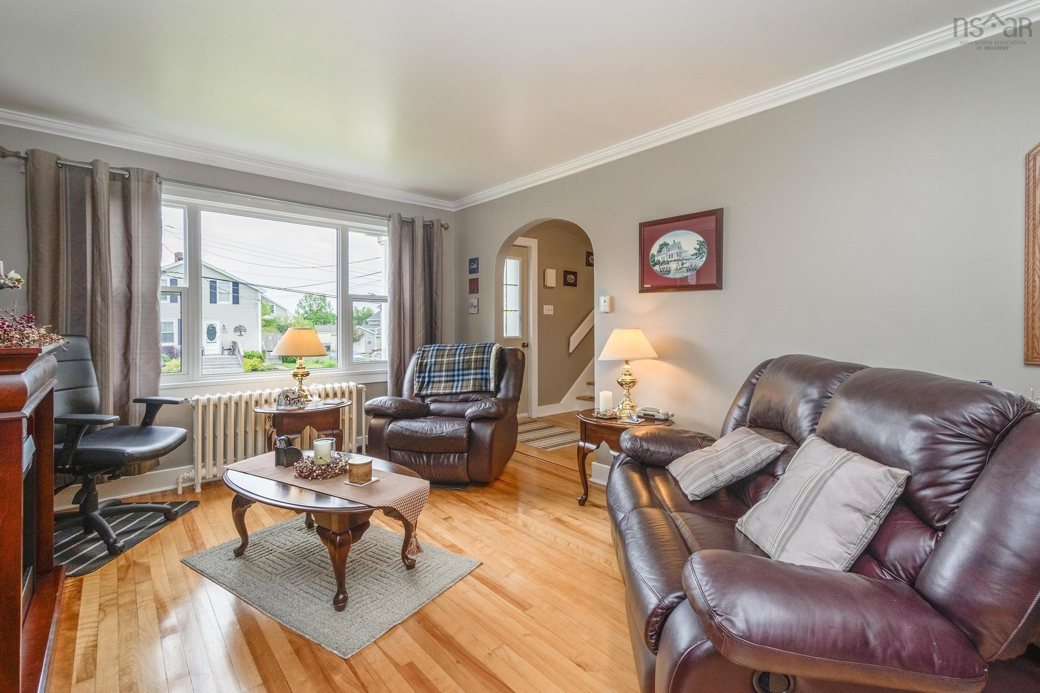 $309,000.00: 45 Belmont Avenue, Stellarton