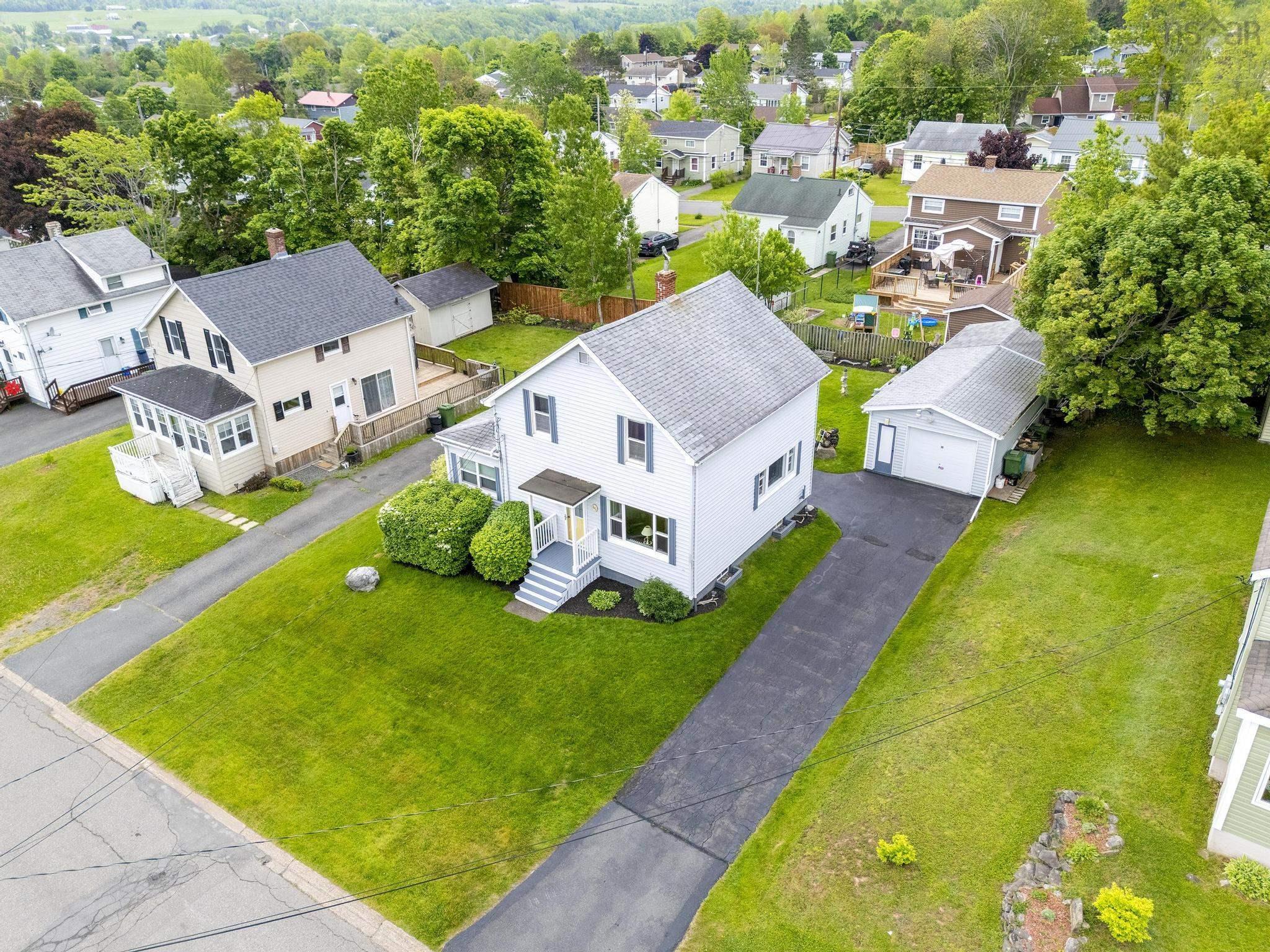 $309,000.00: 45 Belmont Avenue, Stellarton