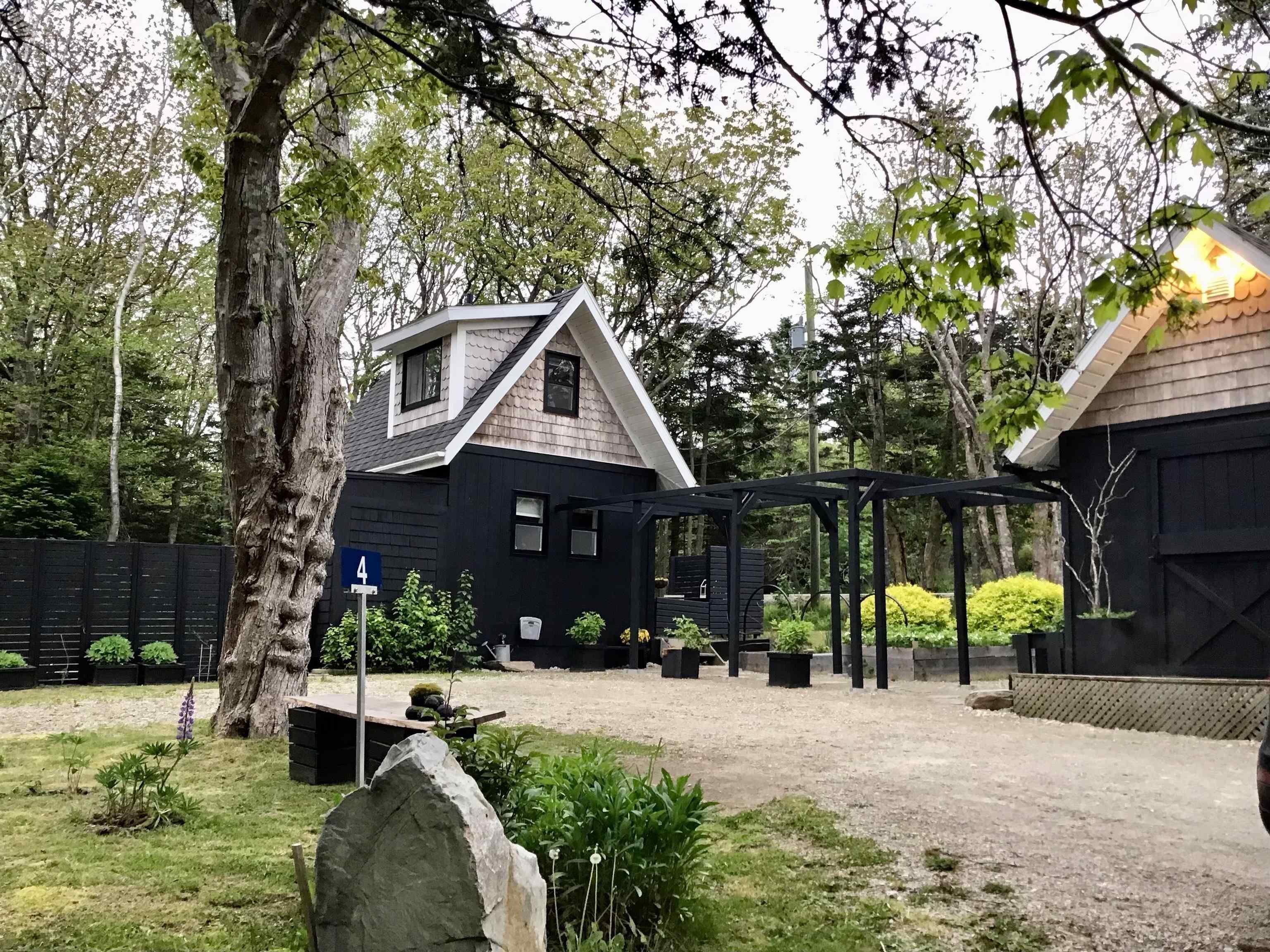 $207,000.00: 4 Island Pond Road, North Chegoggin