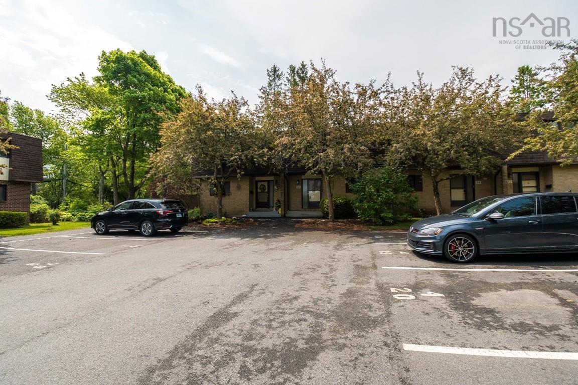 $434,900.00: 36 Chelsea Lane, Halifax