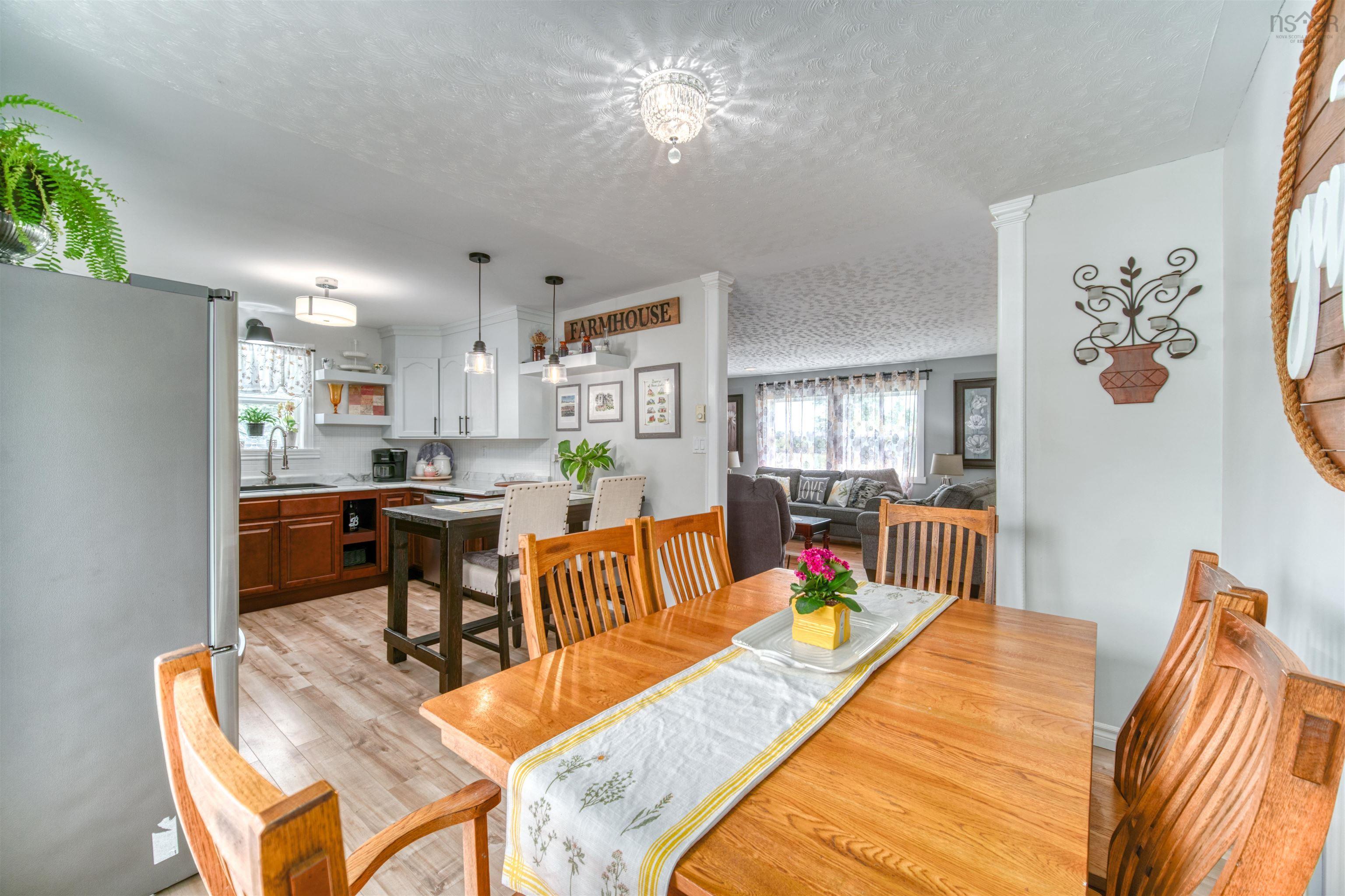 $555,900.00: 91 Lakewood Drive, Brooklyn