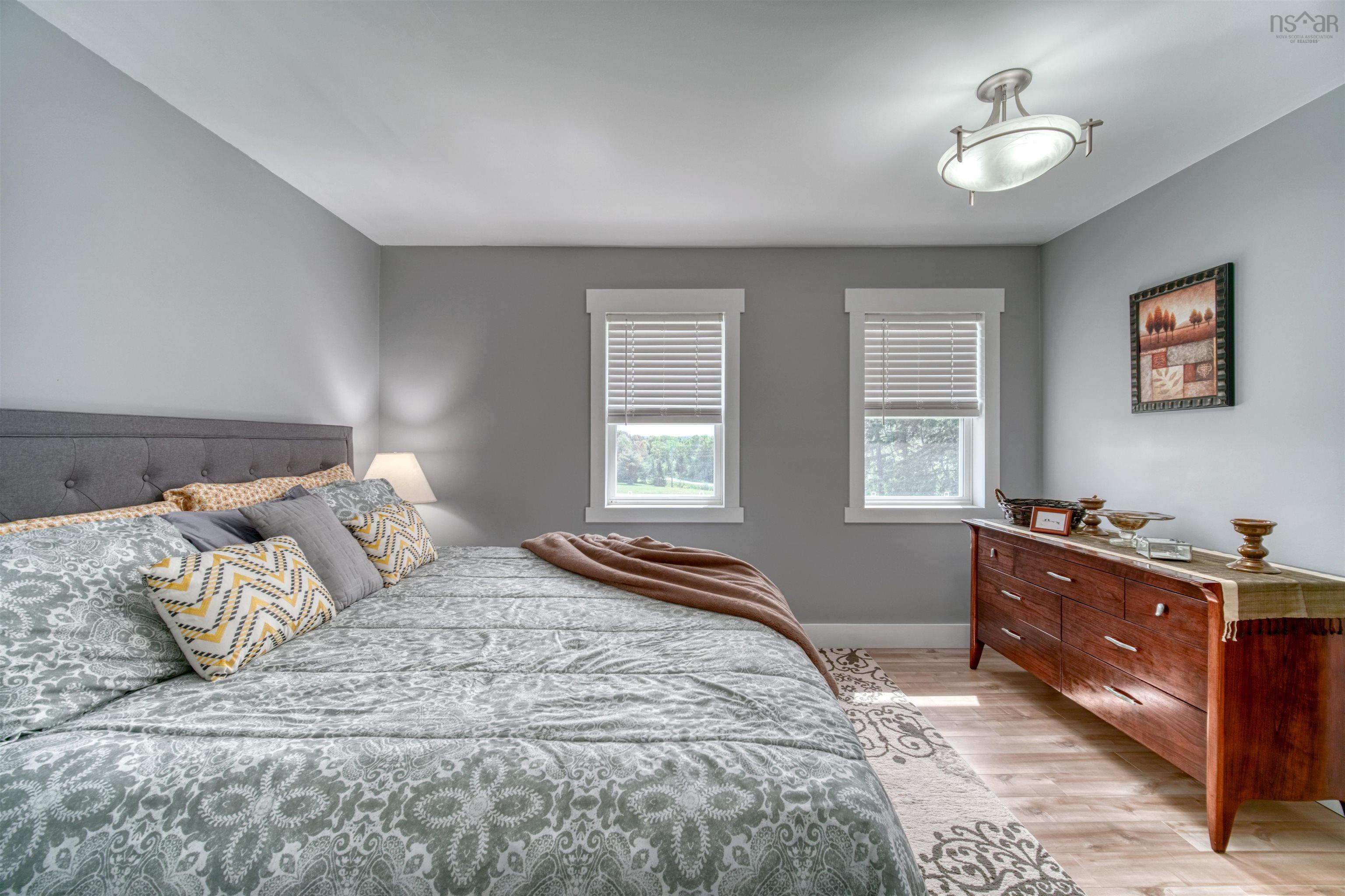 $555,900.00: 91 Lakewood Drive, Brooklyn