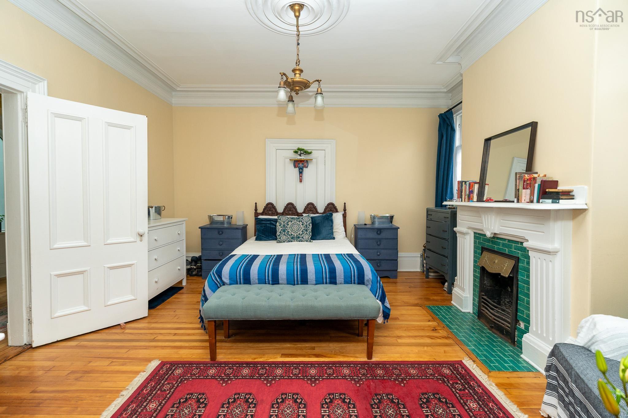 $1,890,000.00: 5626 Fenwick Street, Halifax