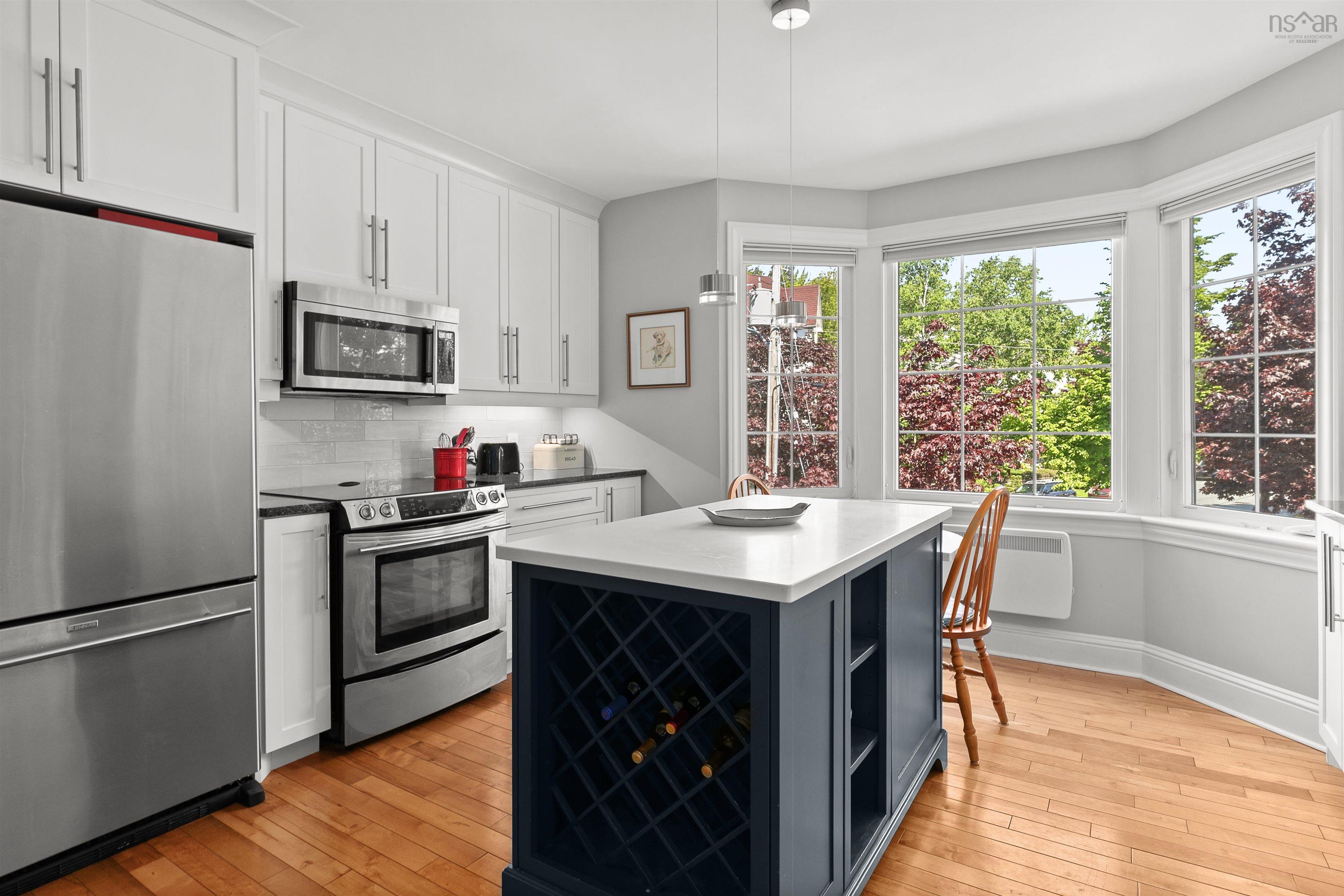 $1,168,000.00: 186 Spinnaker Drive, Halifax