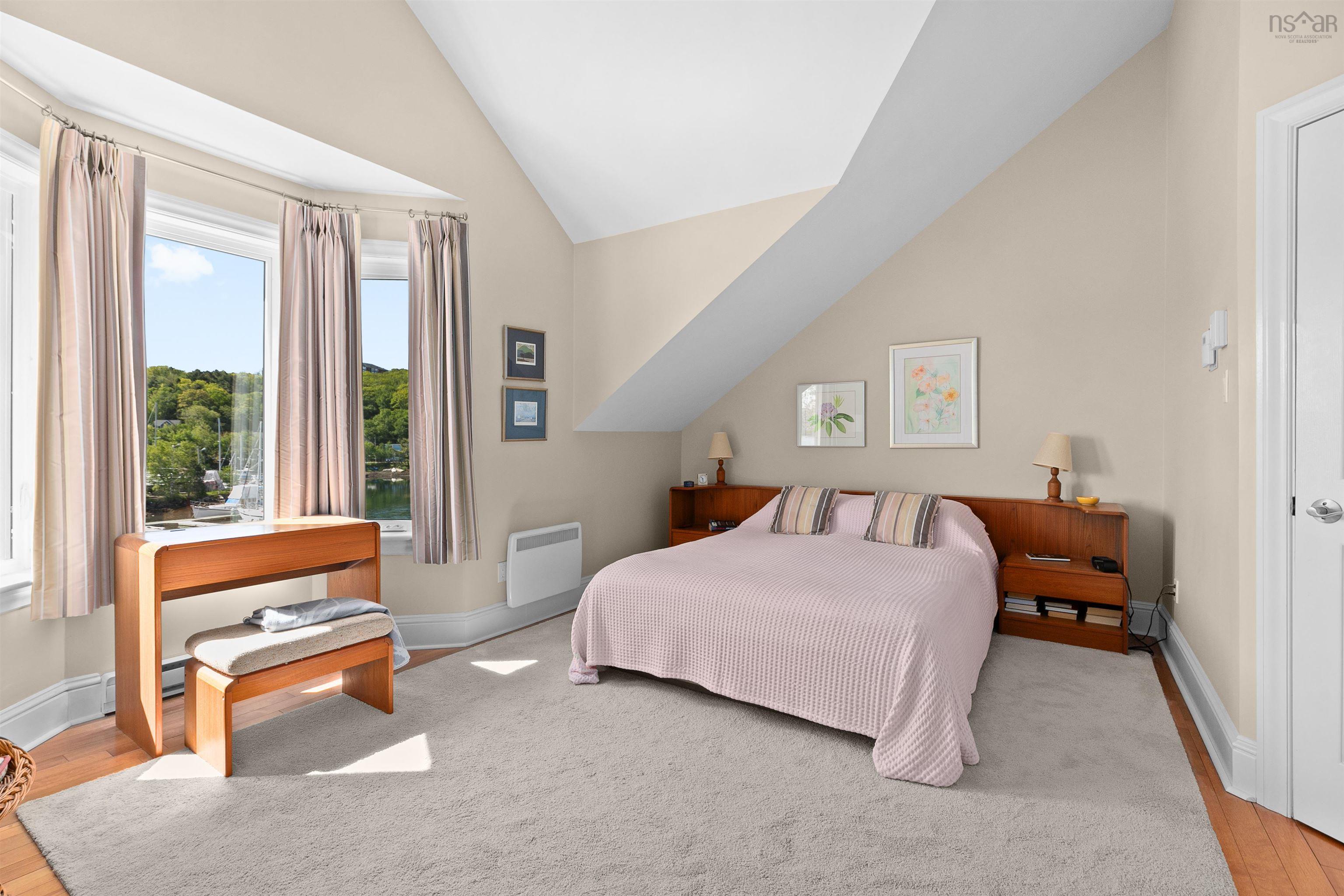 $1,168,000.00: 186 Spinnaker Drive, Halifax